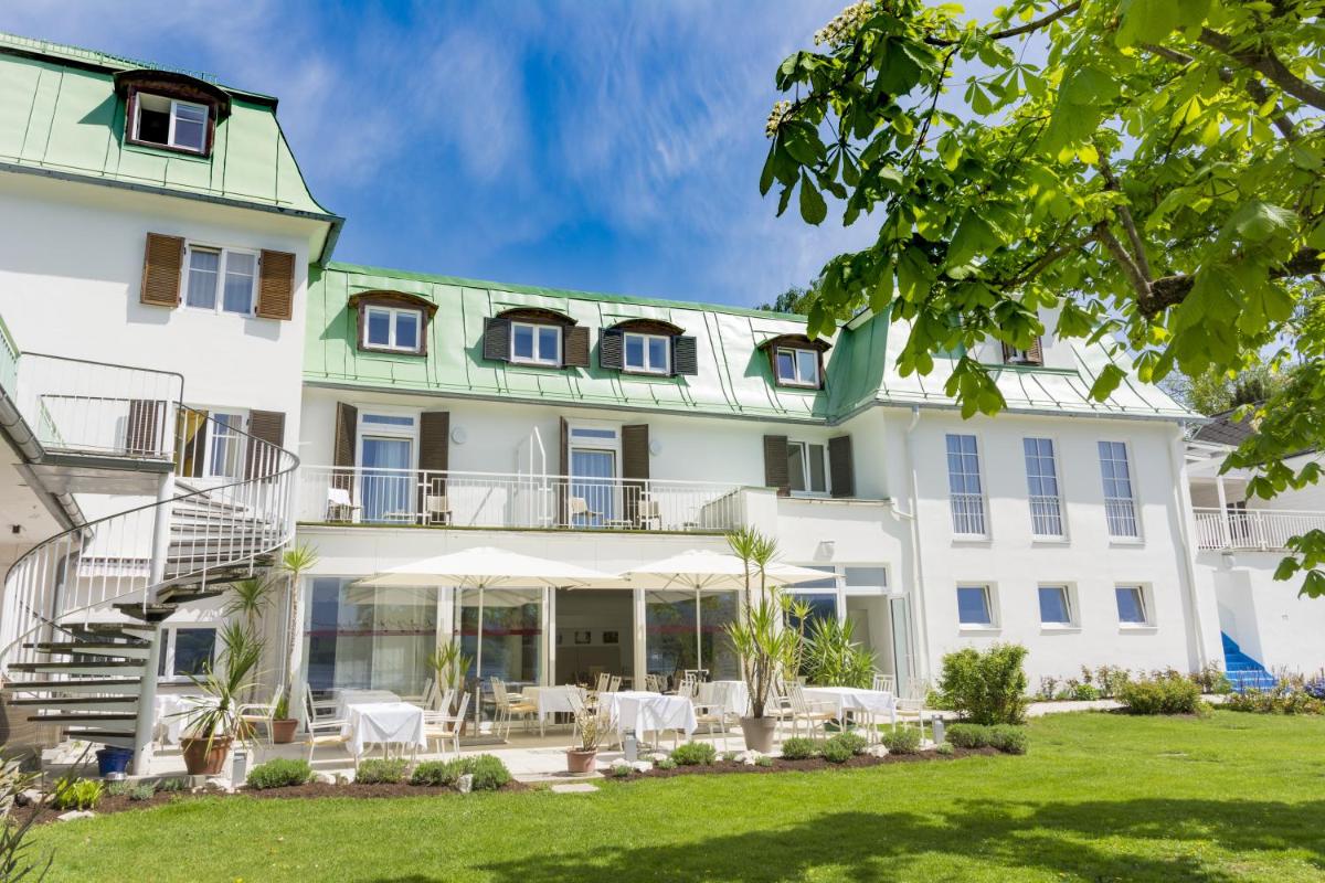 hotel building