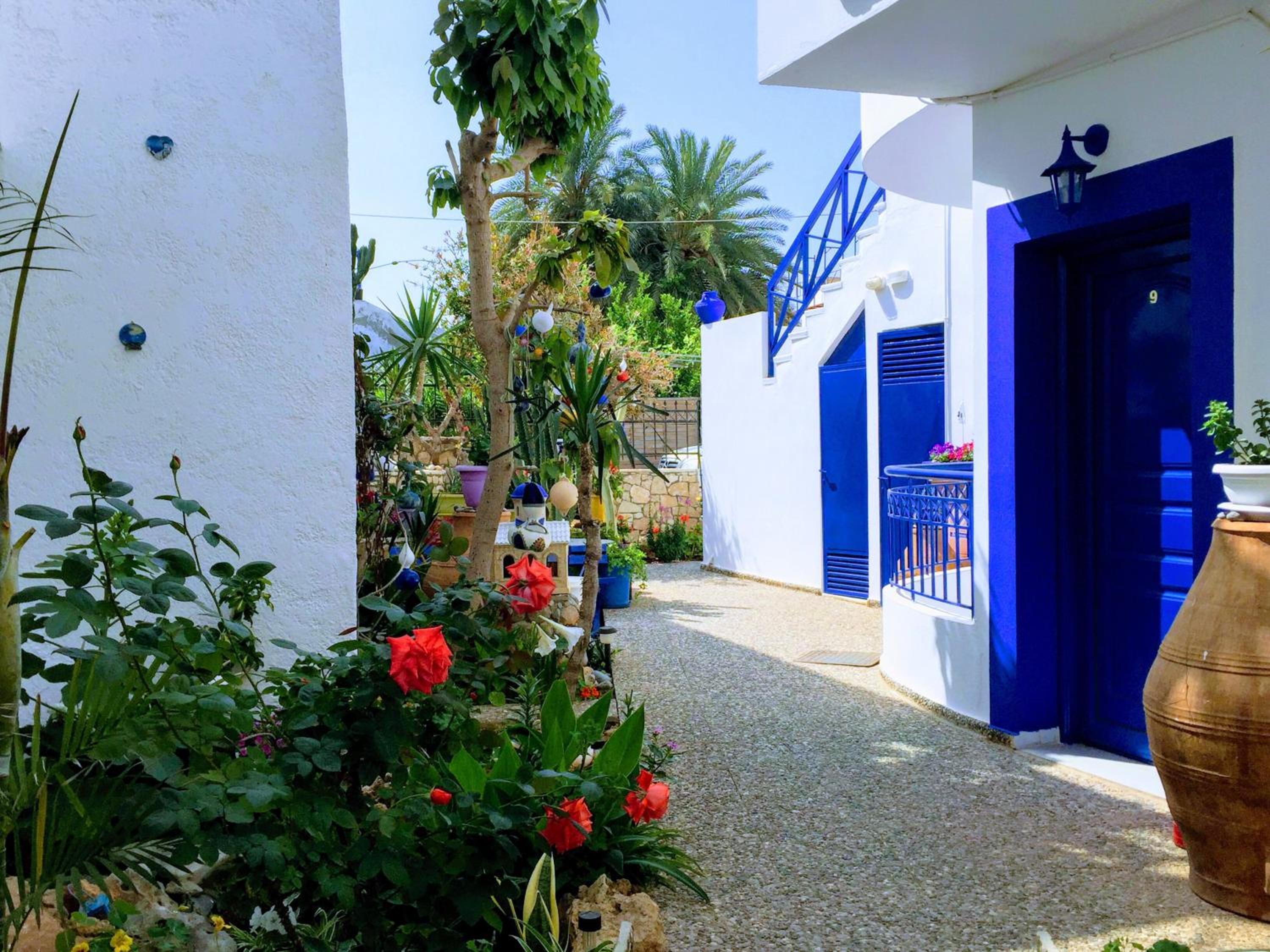 Psaras Apartments