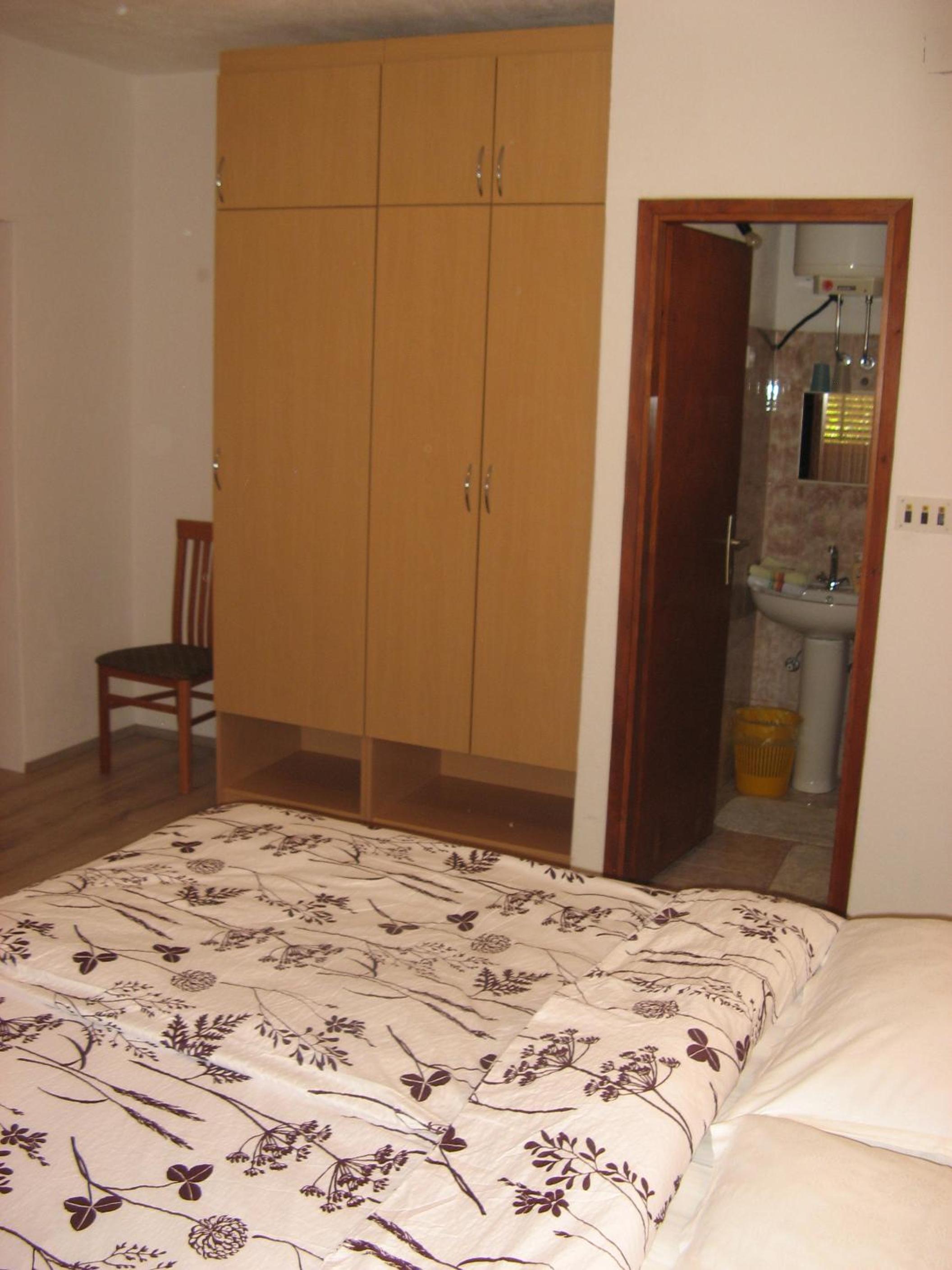 Photo 43
