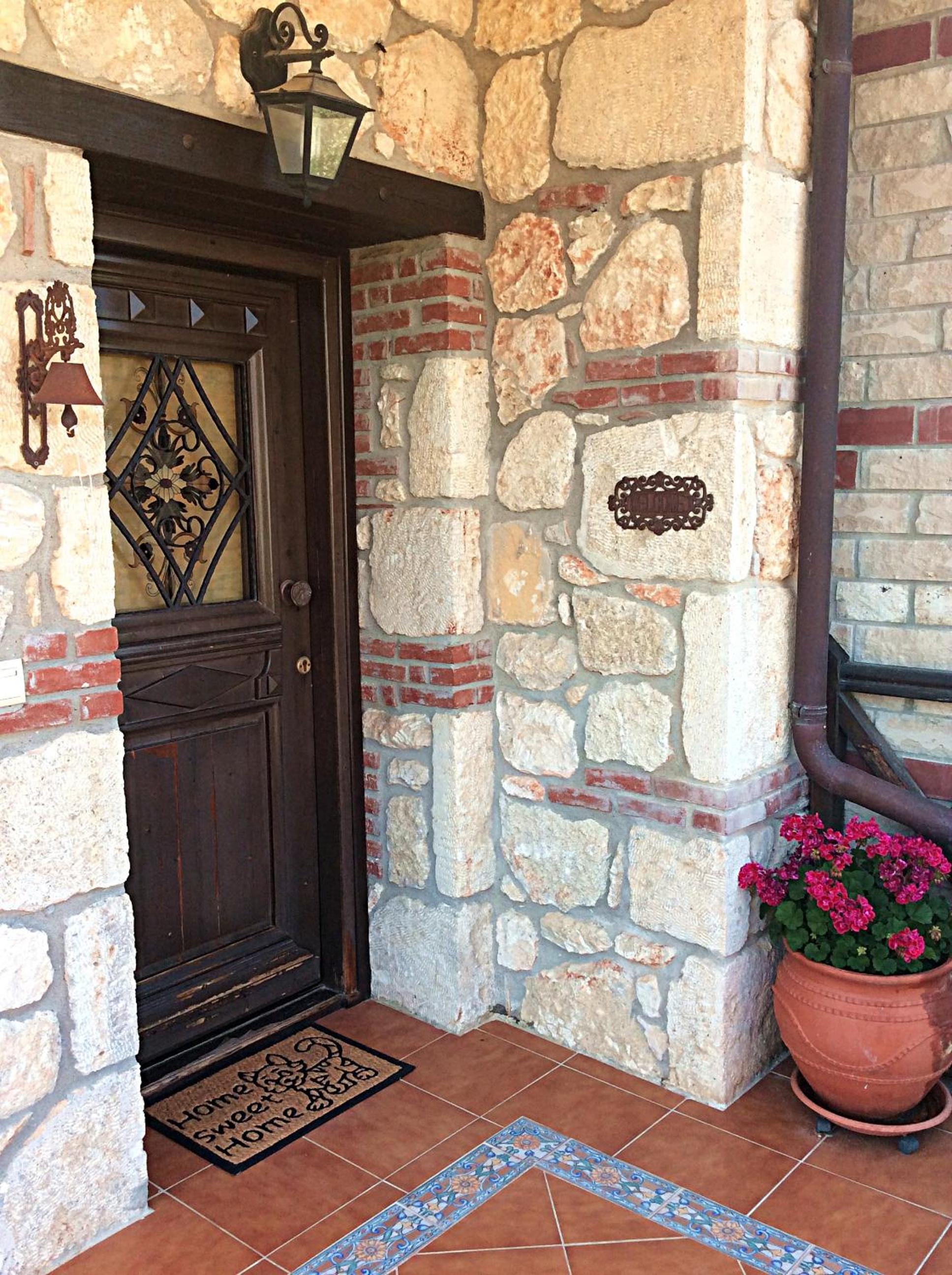 Traditional Stone Villa Rokosini view 5
