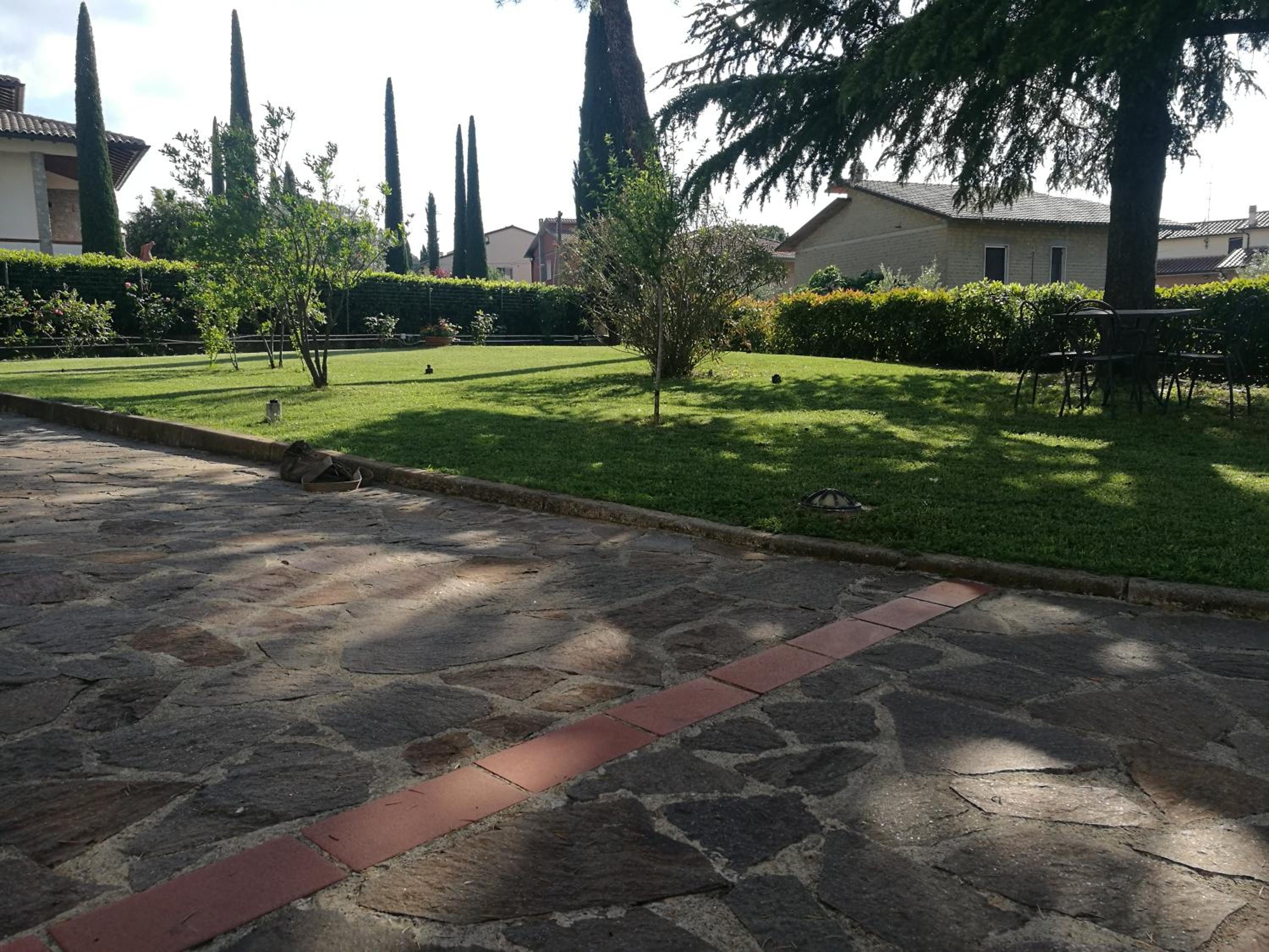 Photo 43