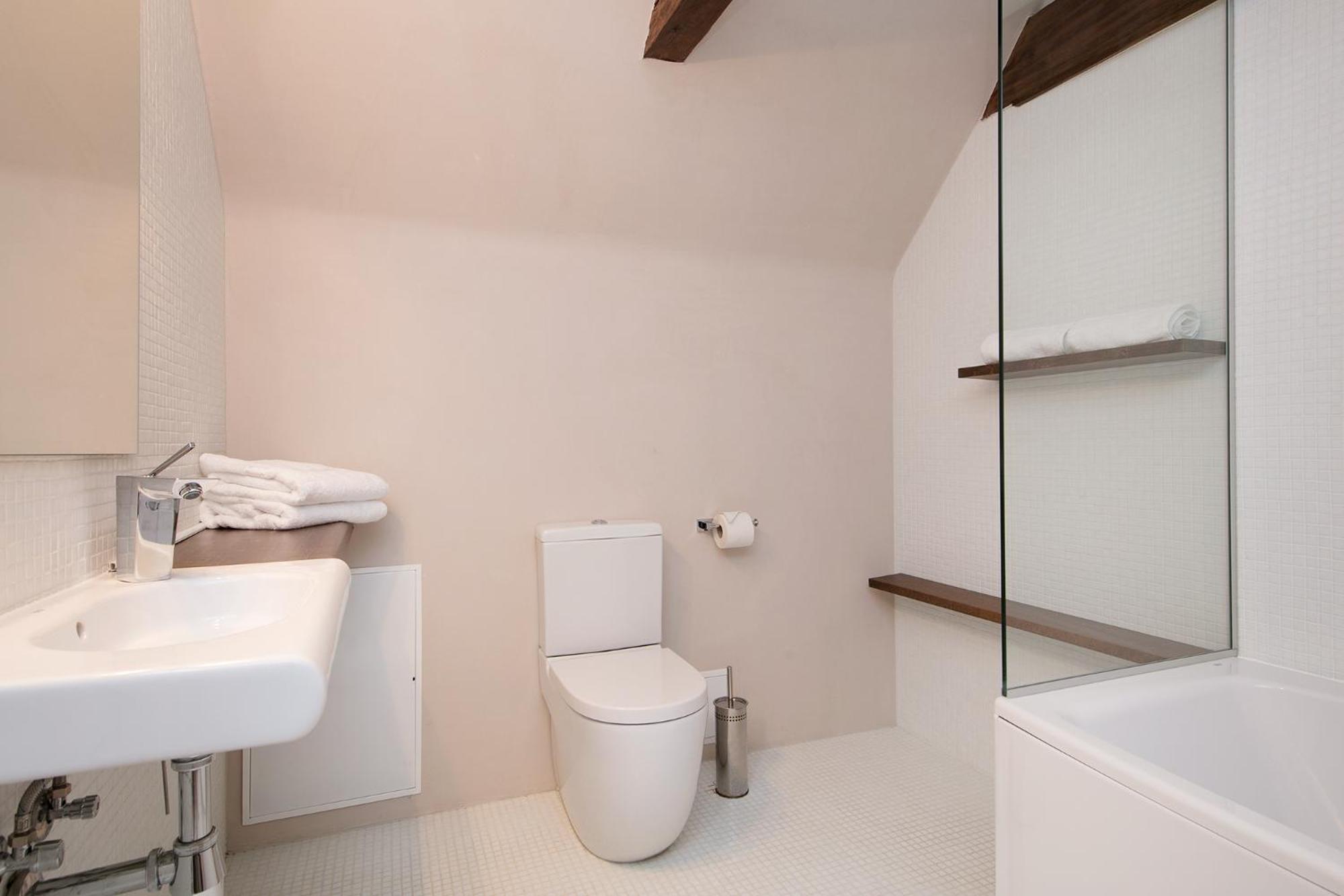 Tallinn Vacations - Blacksmith Old Town Apartments - Property Image 18