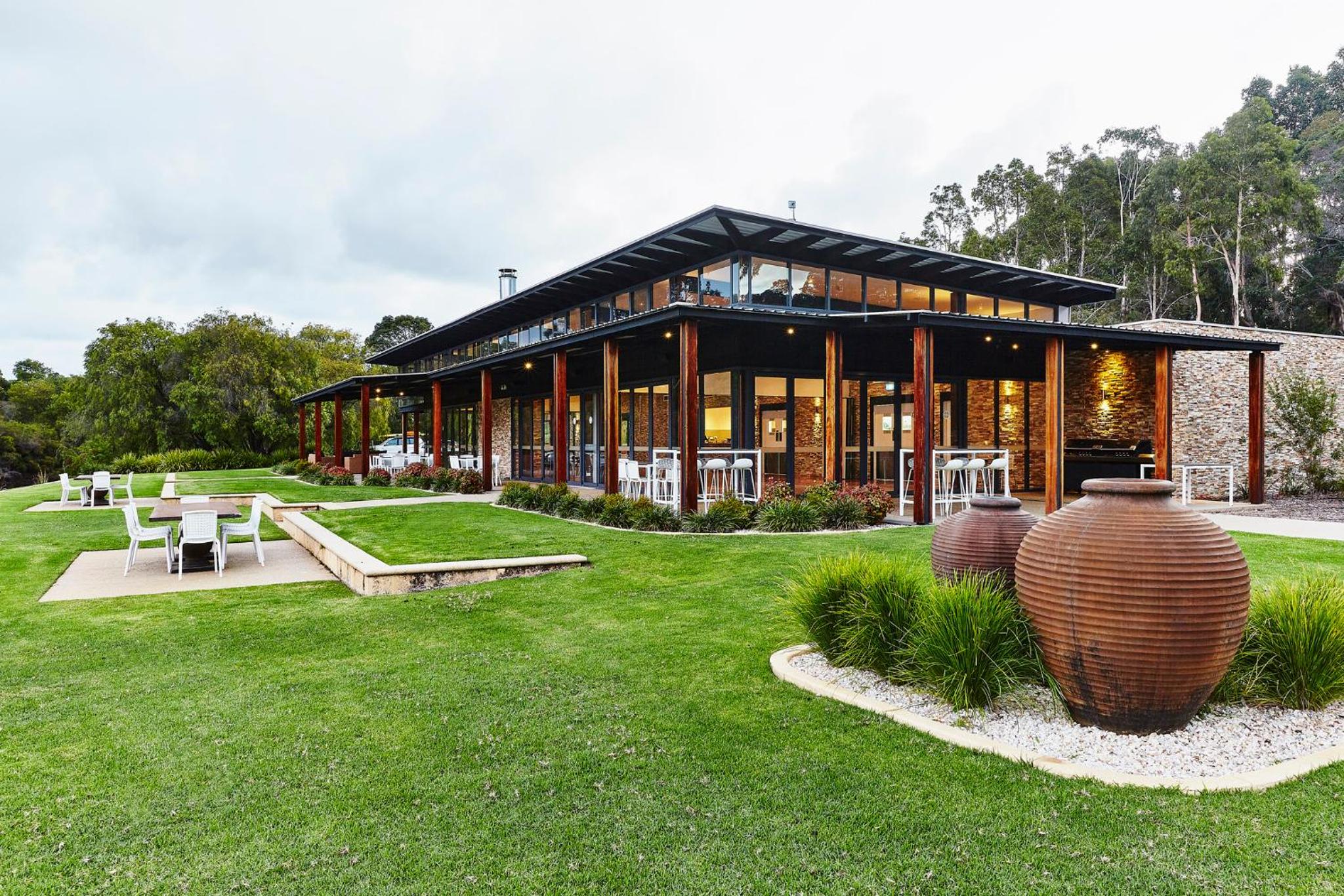 Eight Willows Retreat