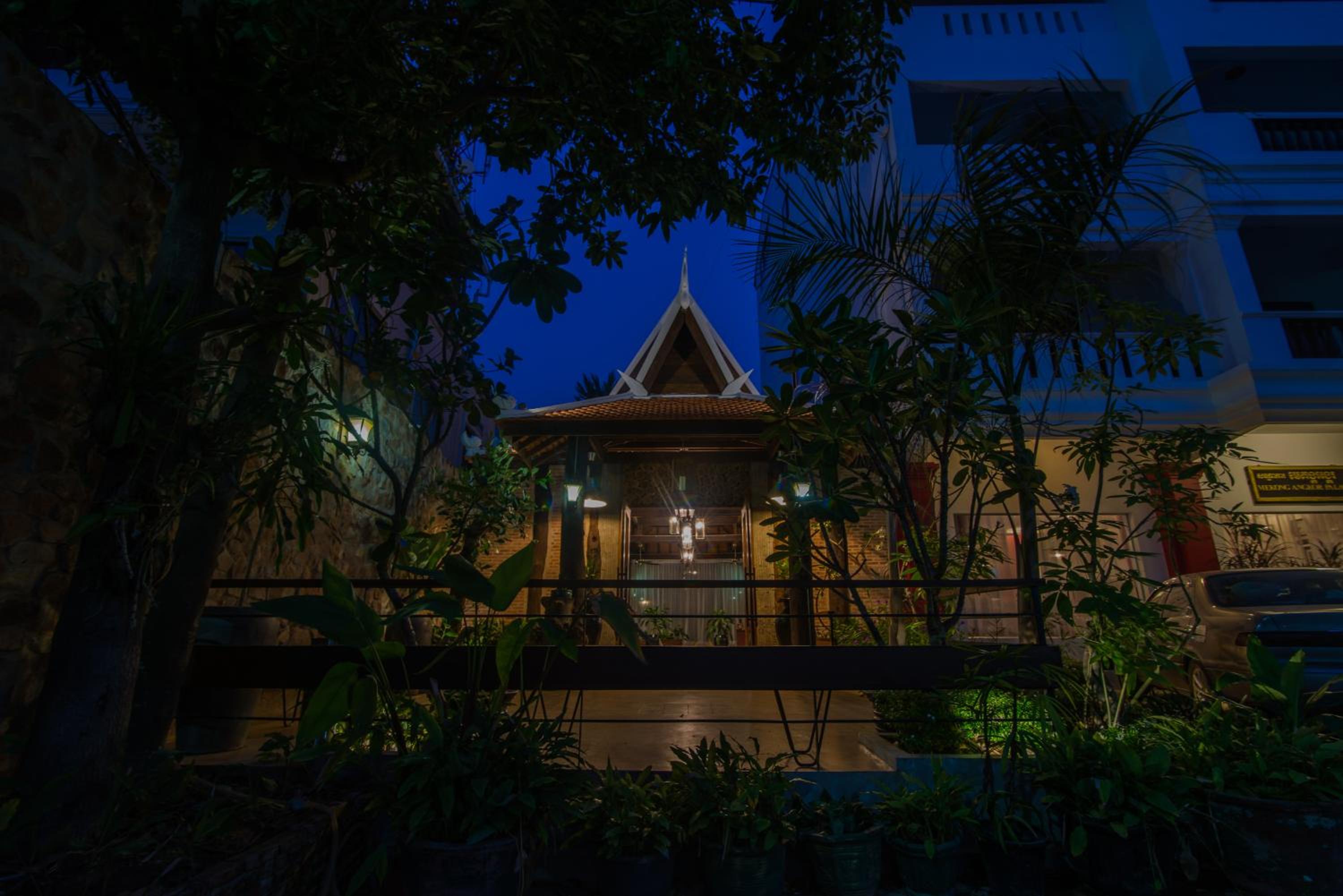 Mekong Angkor Palace Inn