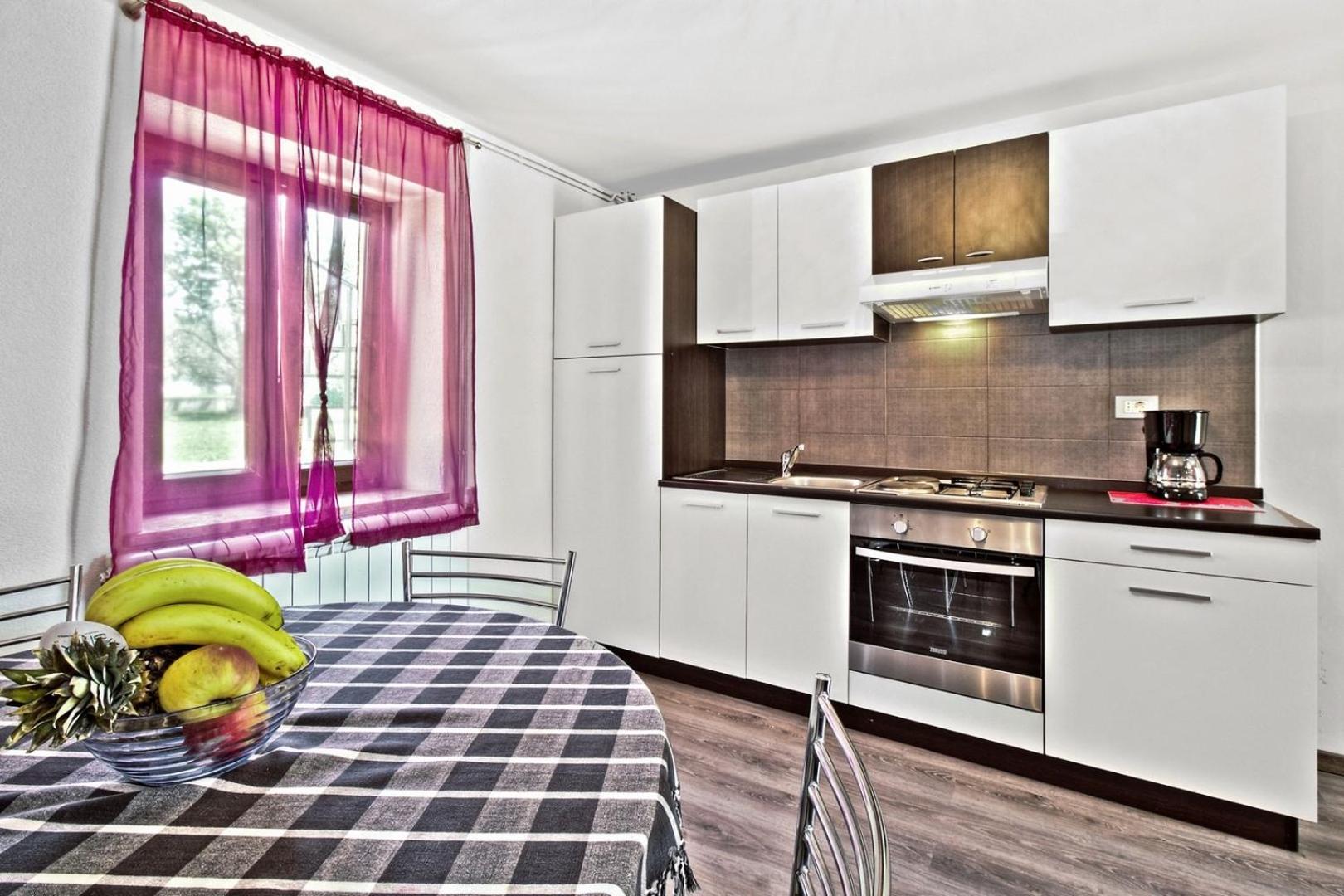 CICI house with apartment