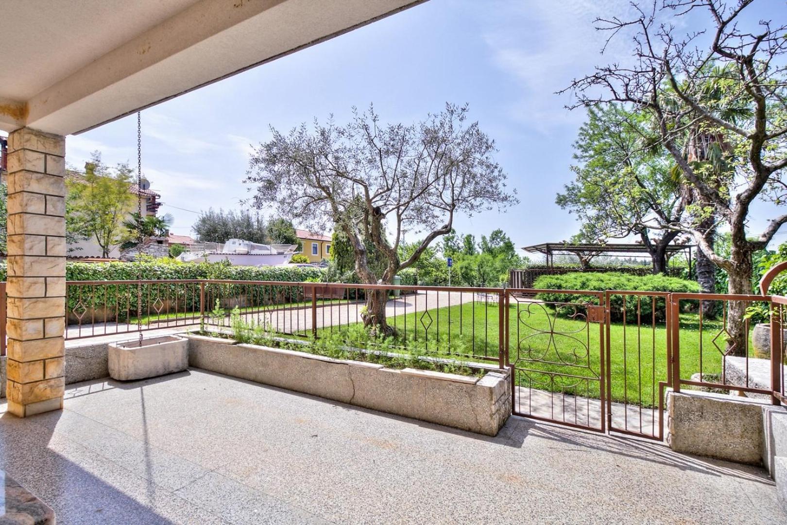 CICI house with apartment