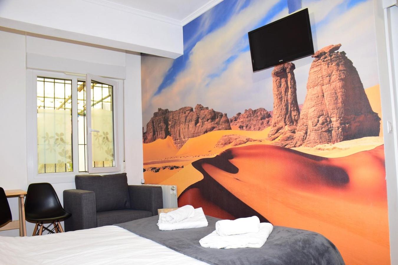hotel room
