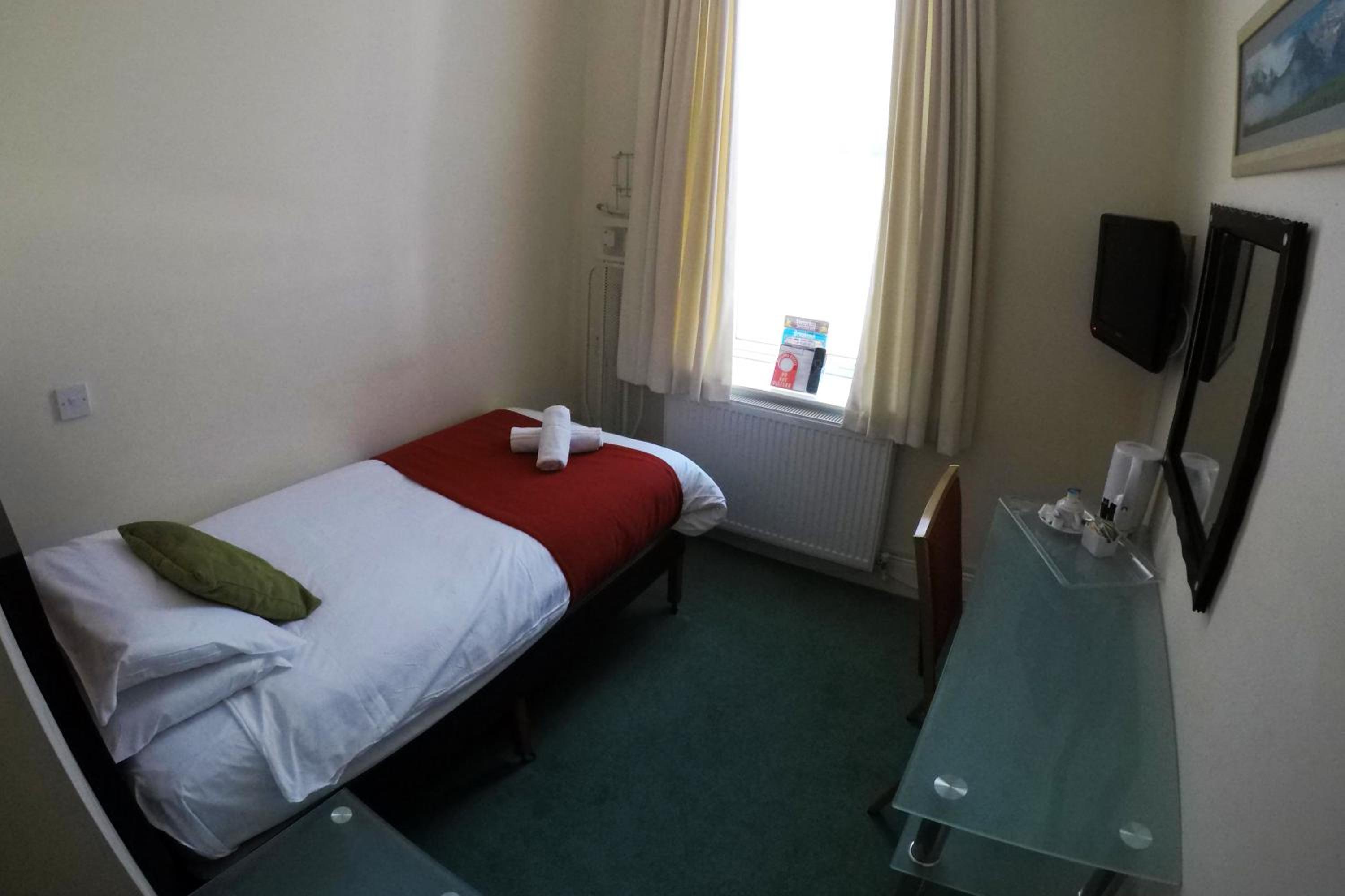 Folkestone Vacations - The Grand Burstin Hotel - Property Image 12