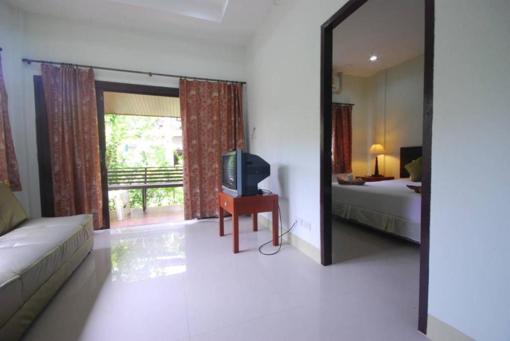 Buathong Place