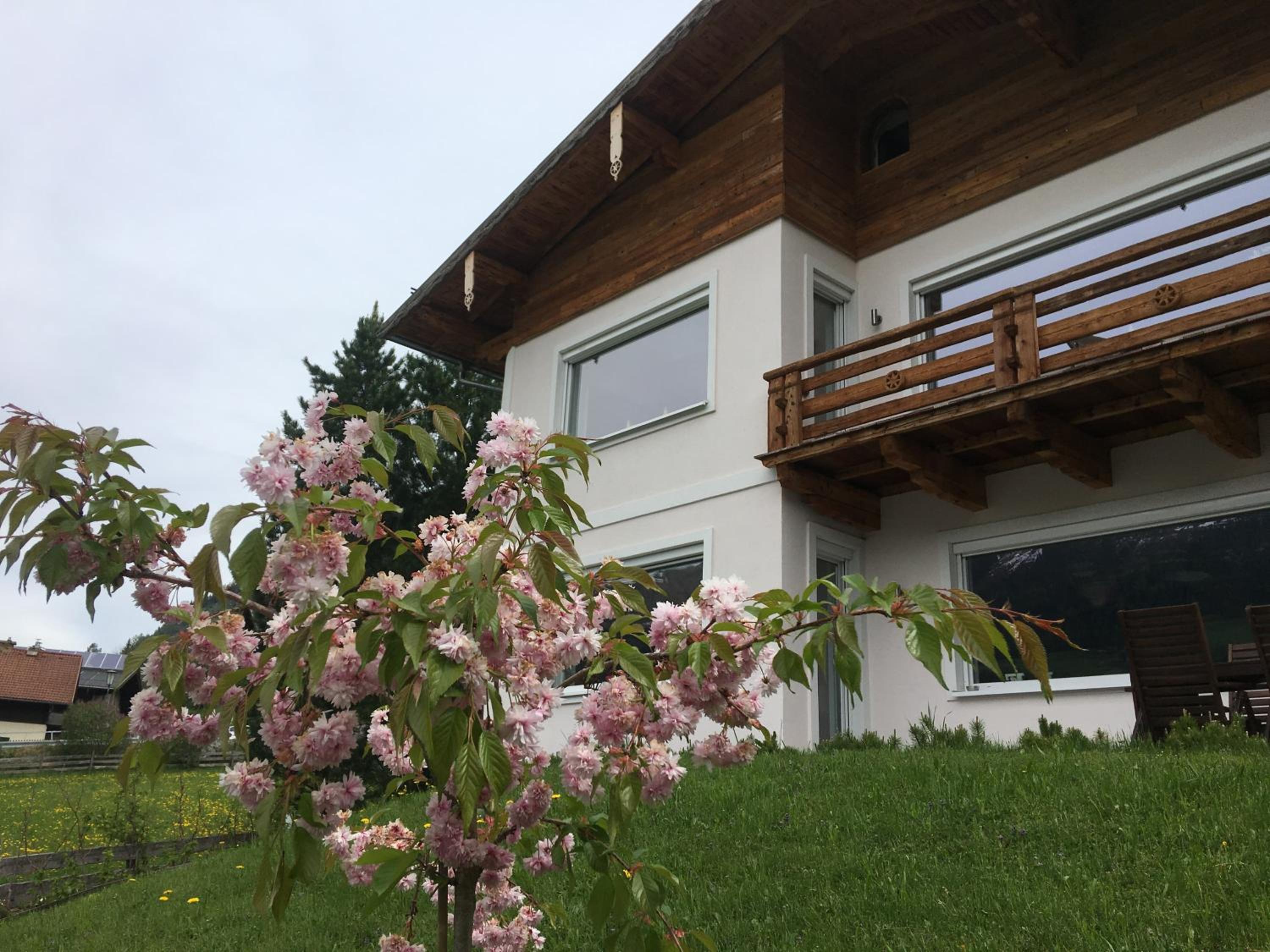 AlpenglueckGastein - Private mountain lodge