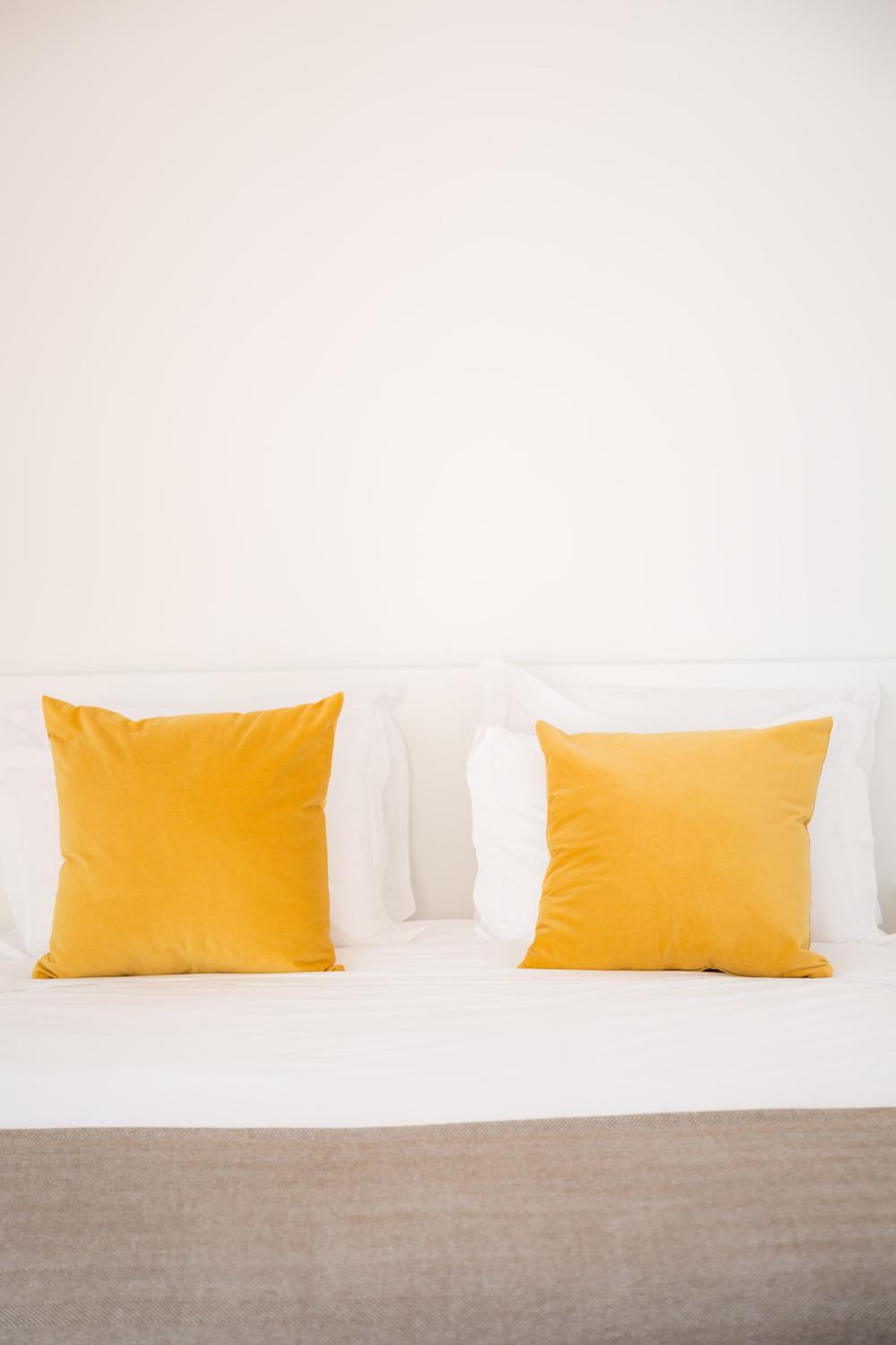 Apartamentos Praça Amarela by Heart of Funchal