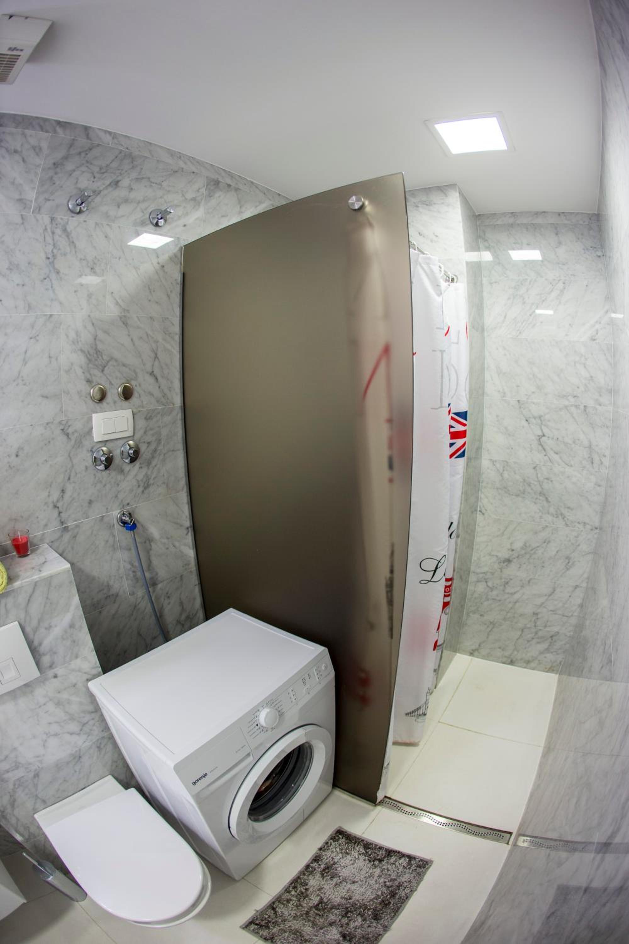 Photo 42
