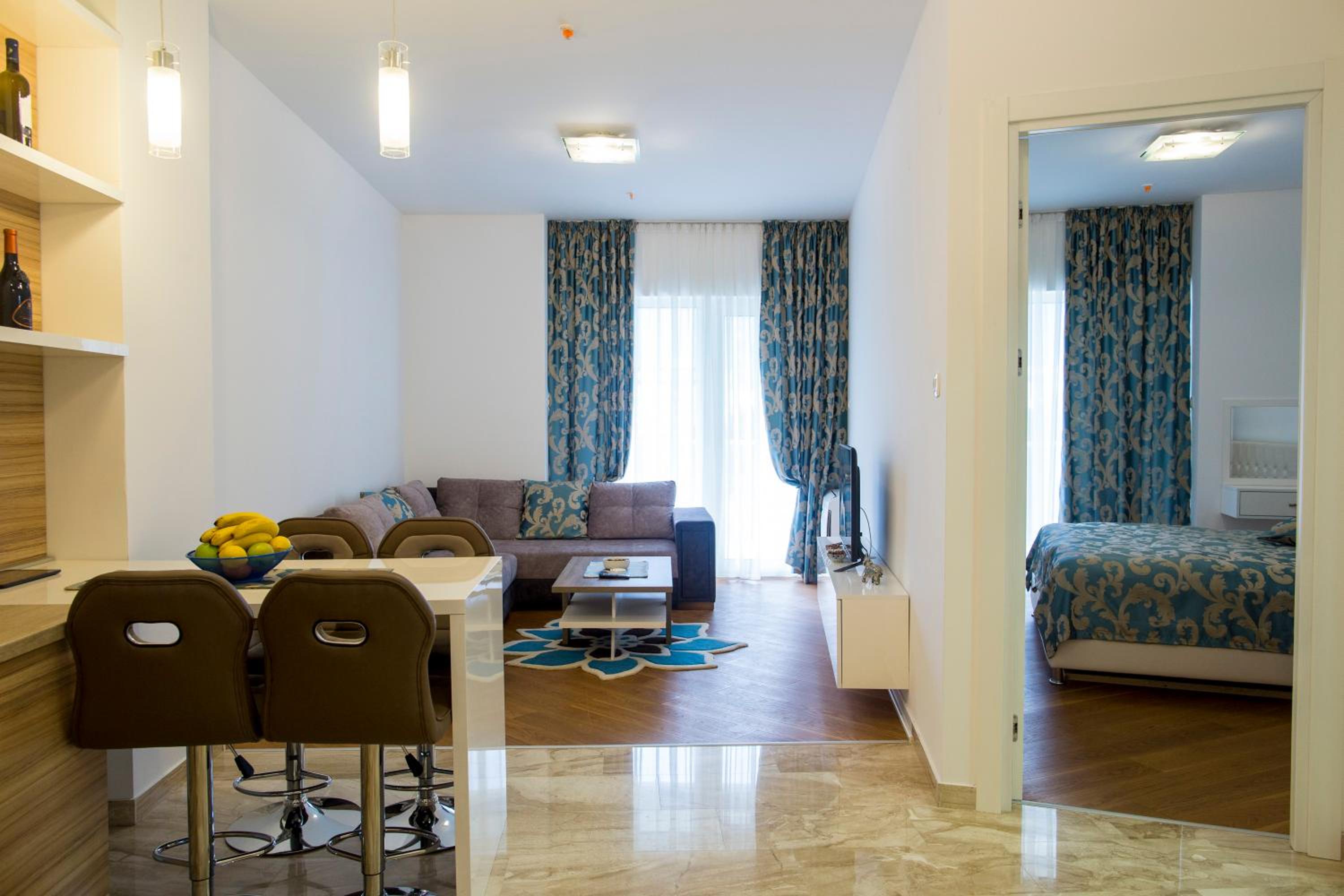 Apartman Anna Tre Canne Budva view 3