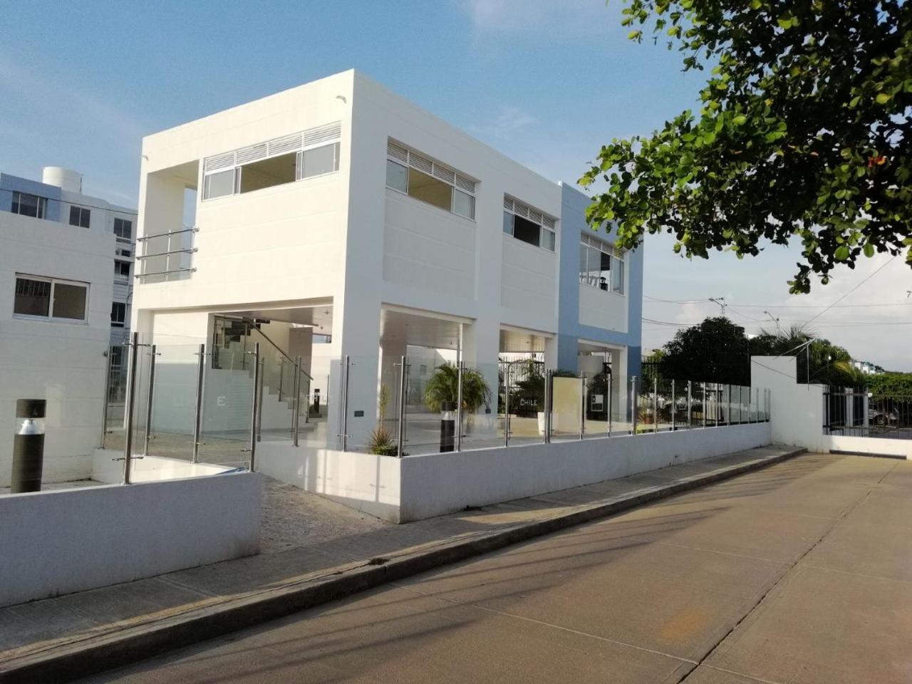 CH1 Bonito apartamento amoblado en condominio RNT 1O8239 view 3