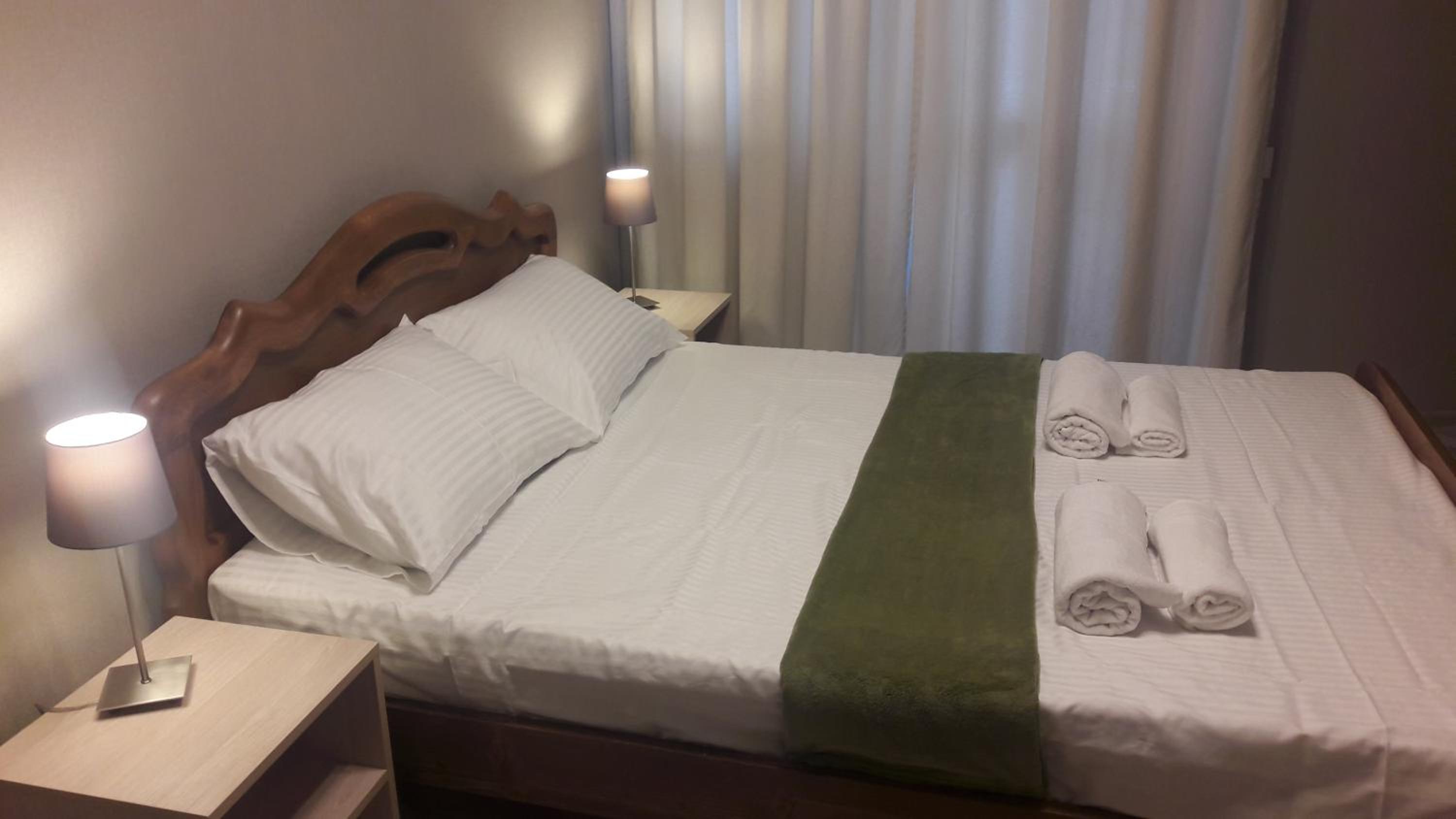 Two-bedroom apartment with balconies view 4
