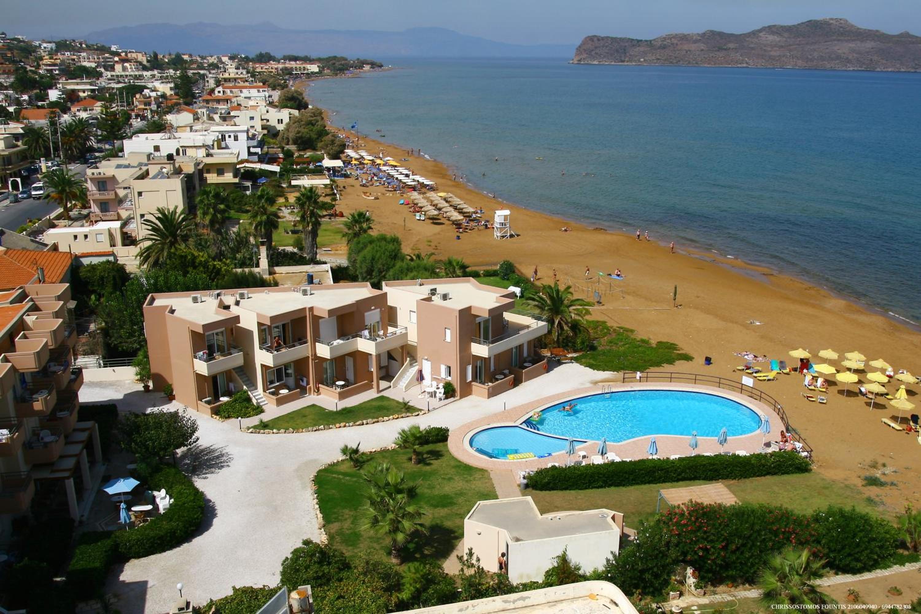 Phaedra Hotel en Stalós