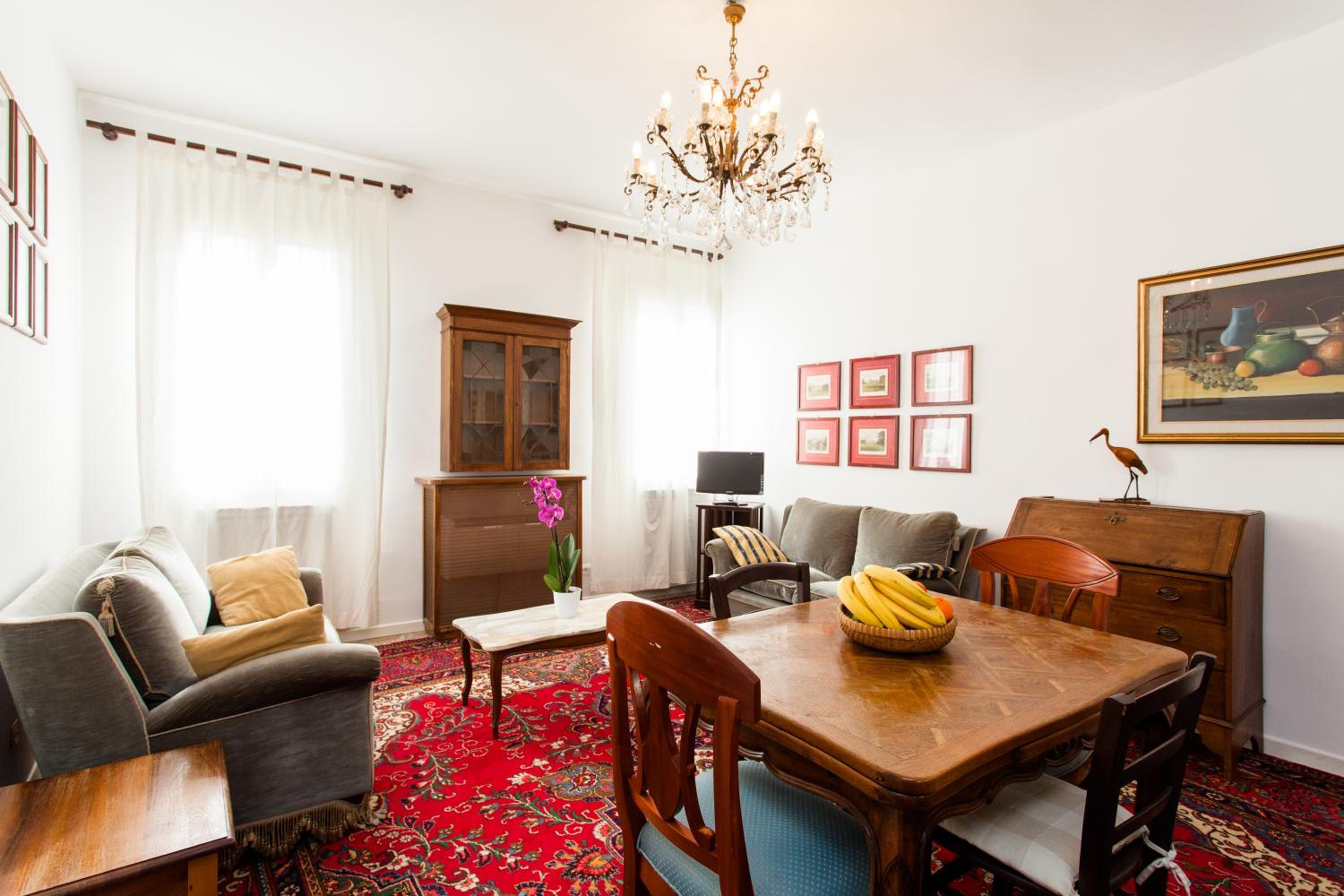 Prince Apartments