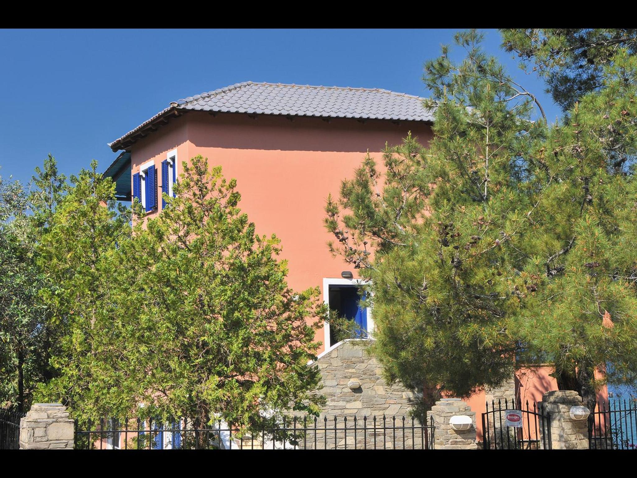 Villa Chrysi