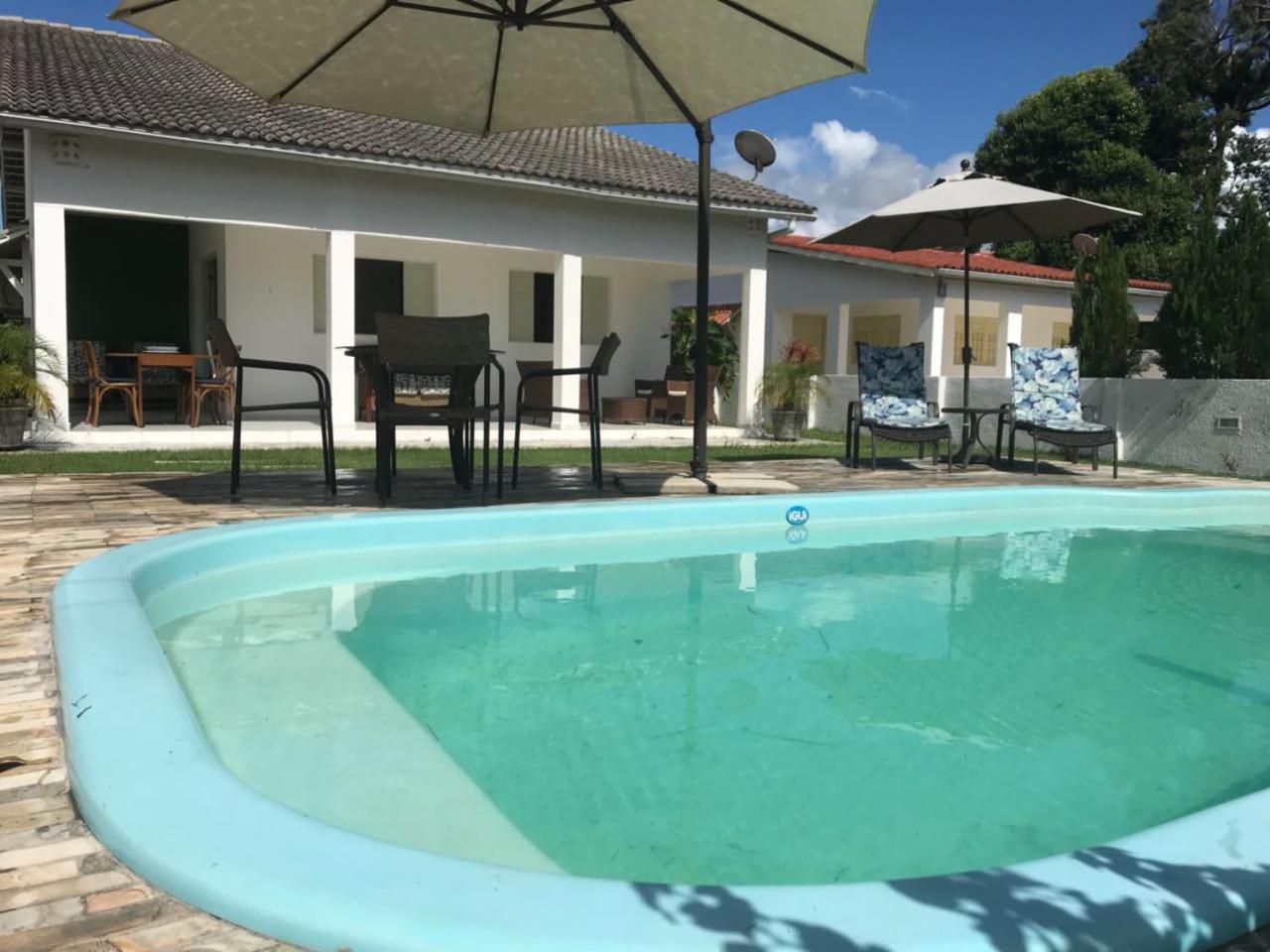 Serrambi - 4 quartos com piscina e churrasqueira