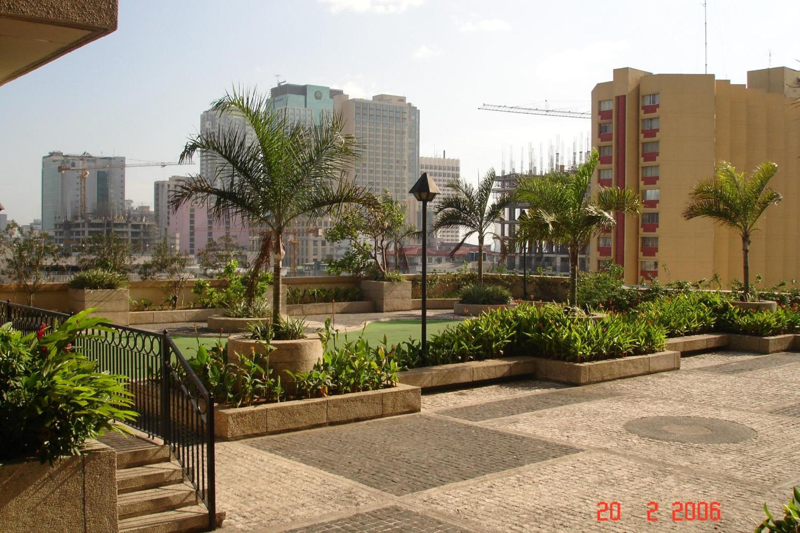 Photo 33