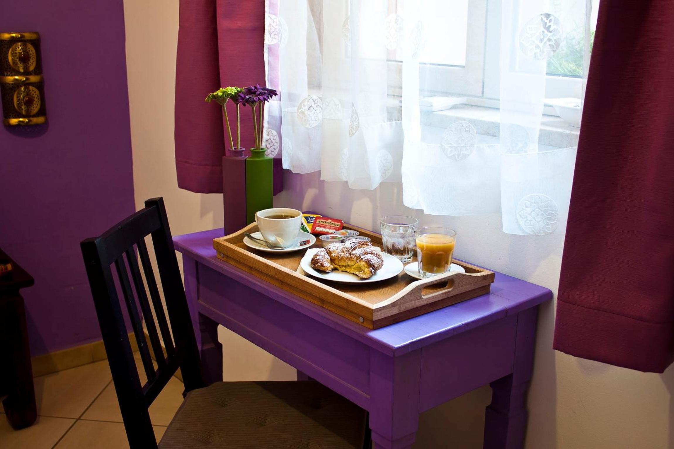 Hotel Blu Mediterraneo B&B - Image 1