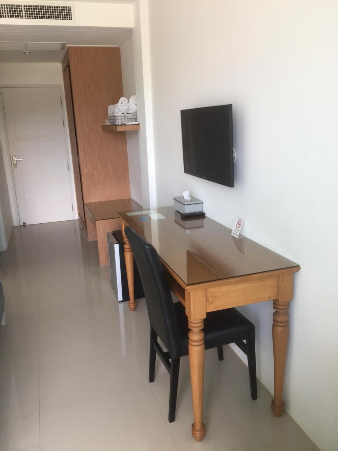 Photo 18