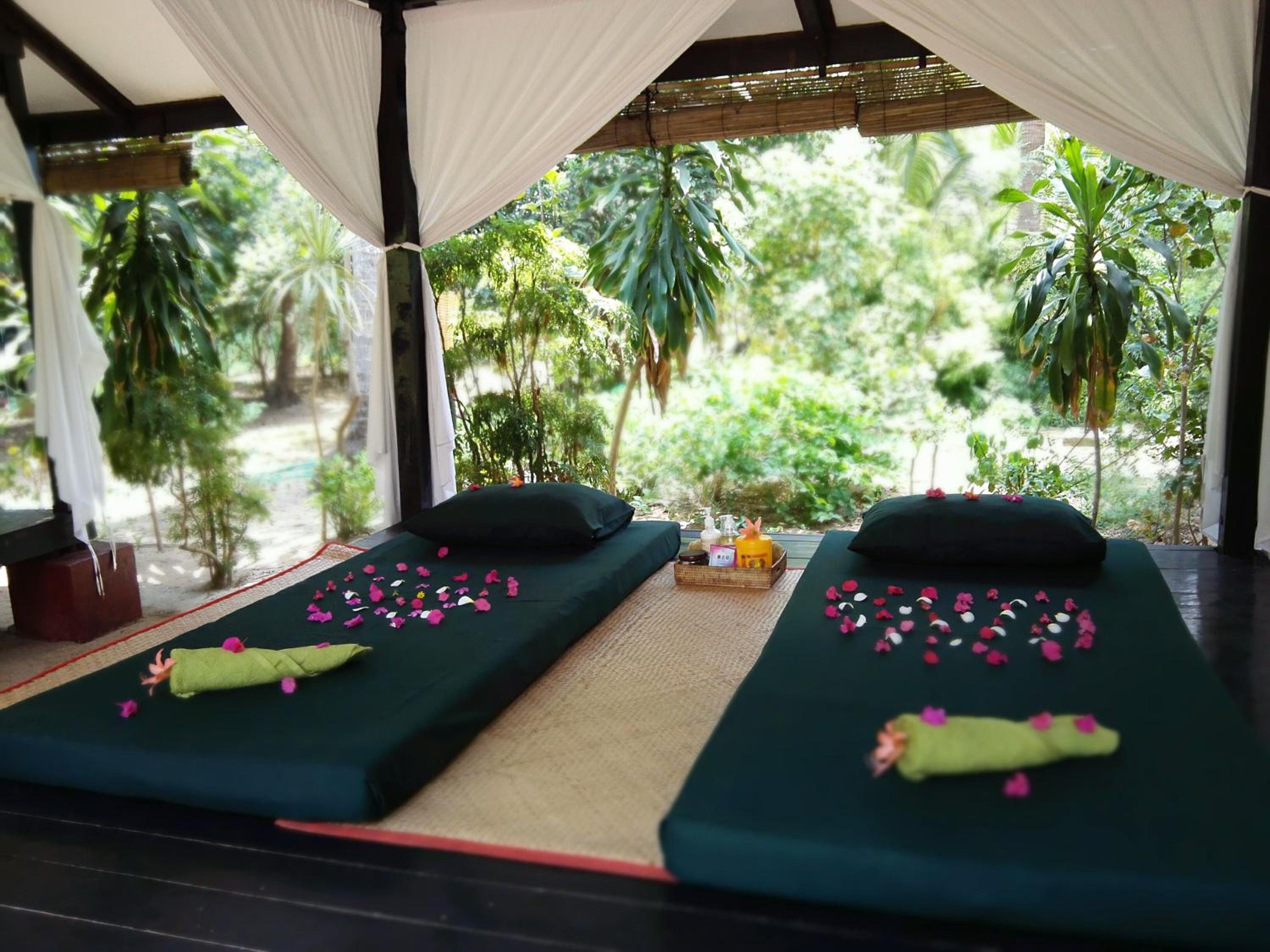 Emerald Sea Resort