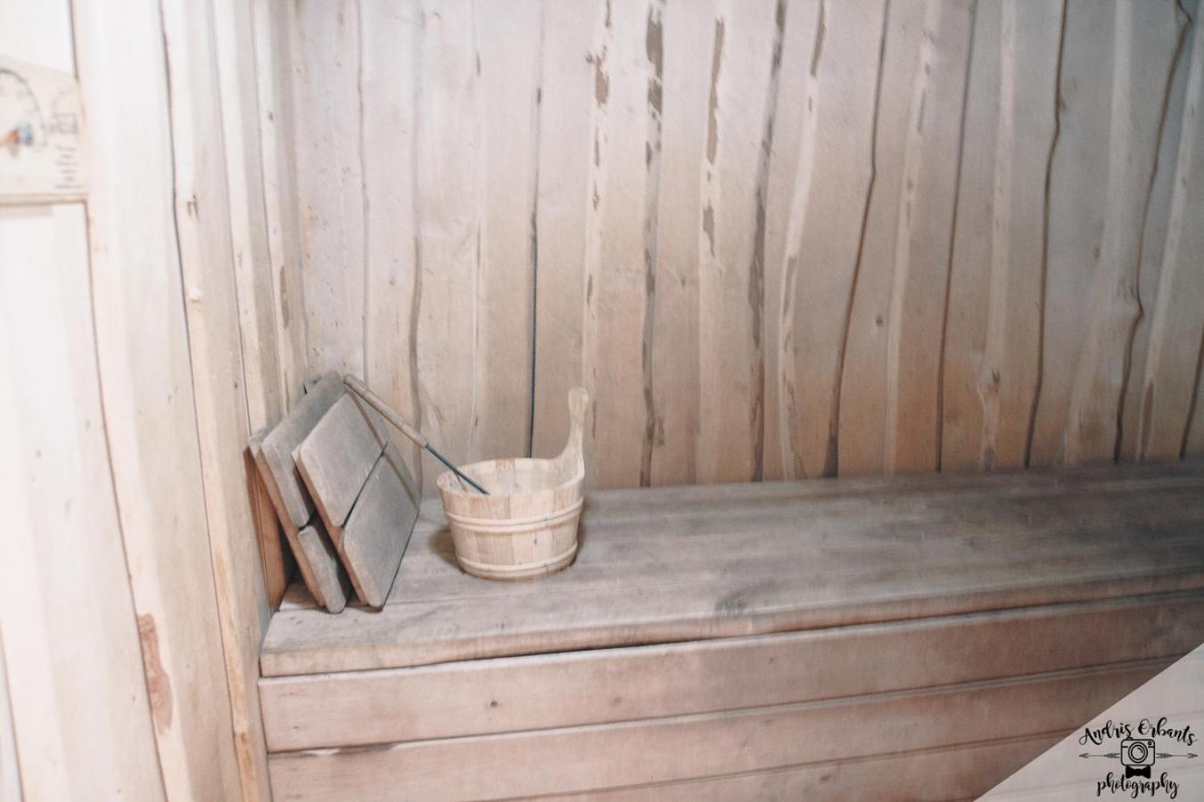 Photo 63