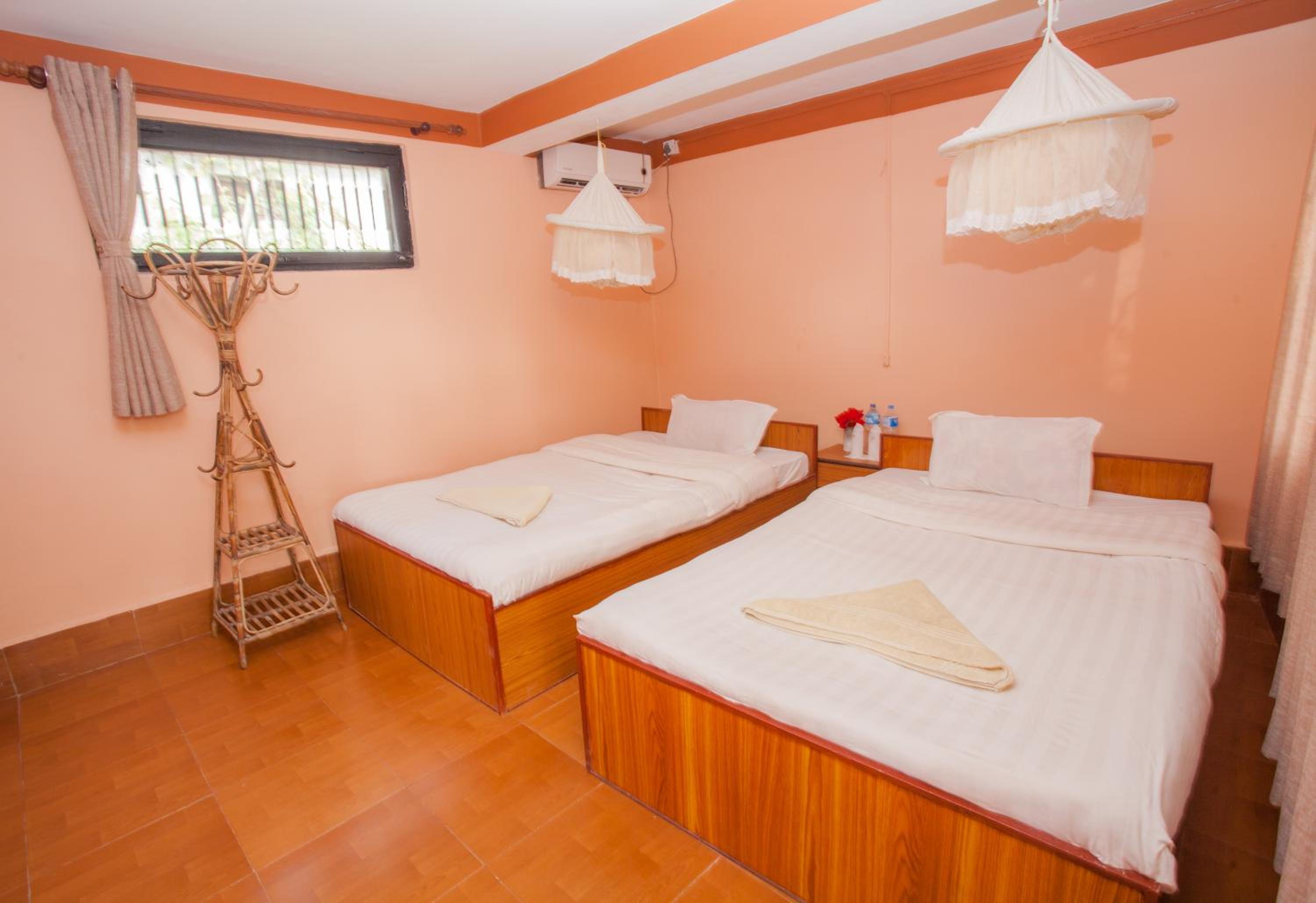 Chitwan Tiger Camp
