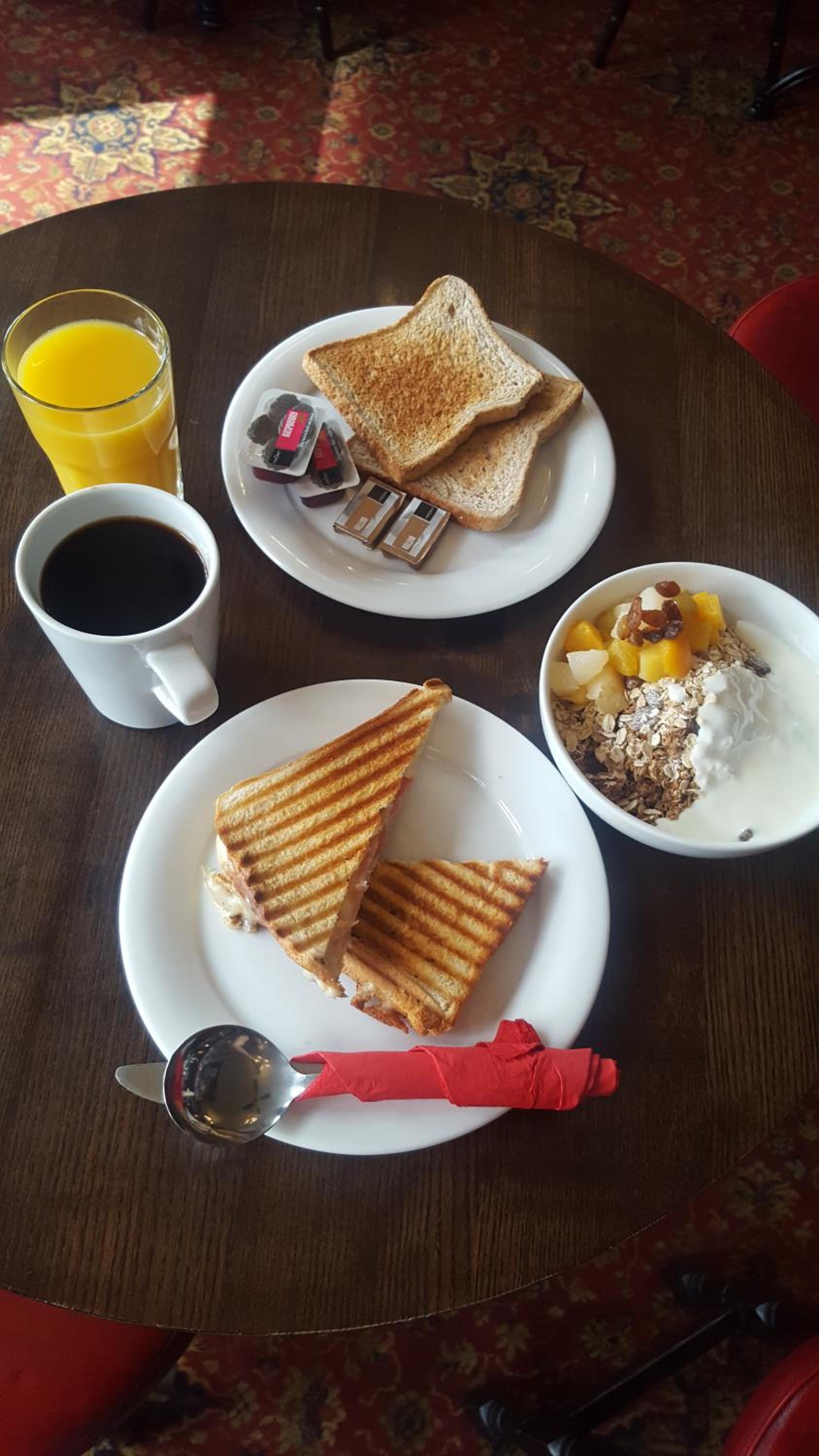 breakfast buffet