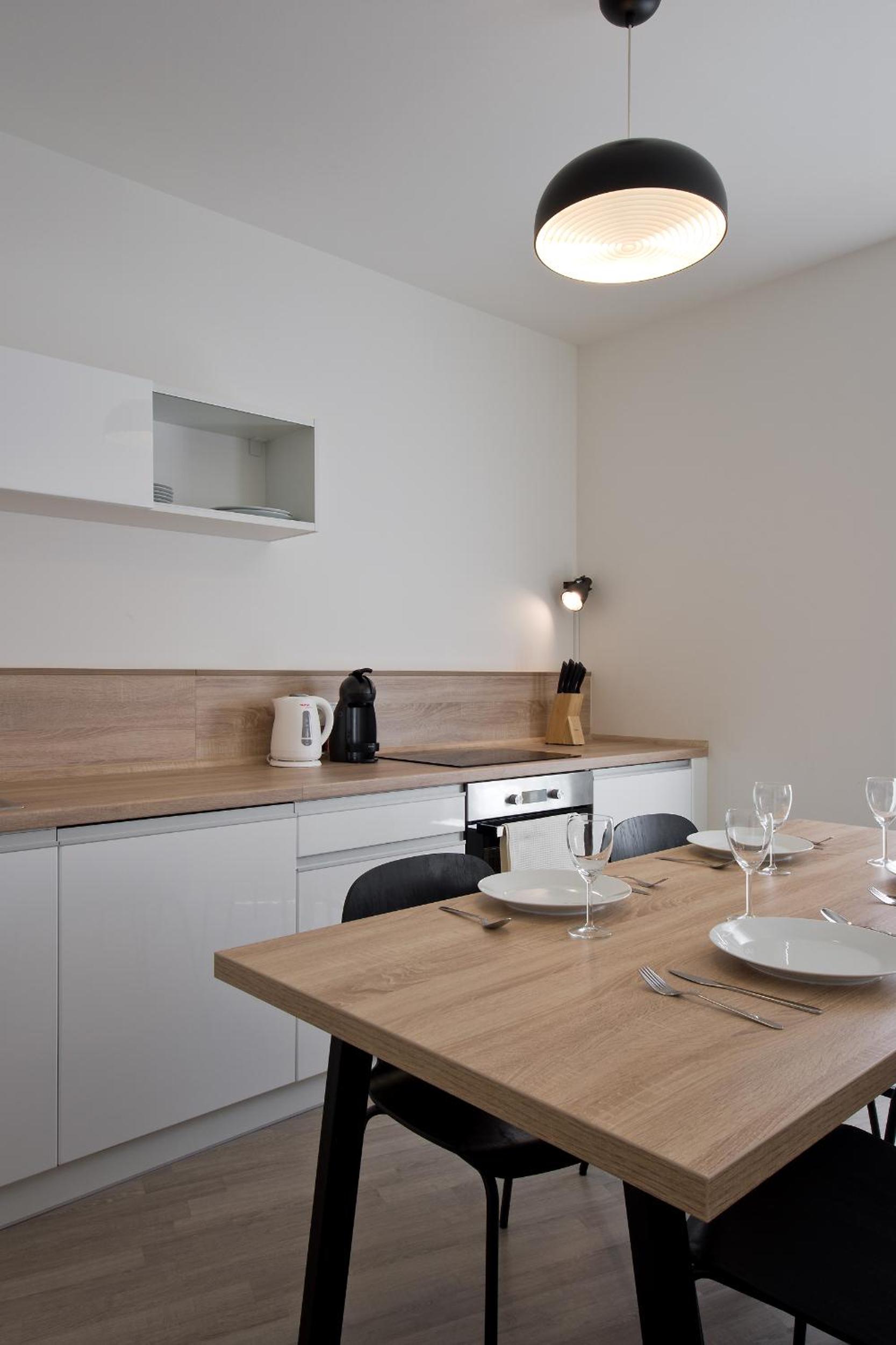 Lakepark Residence