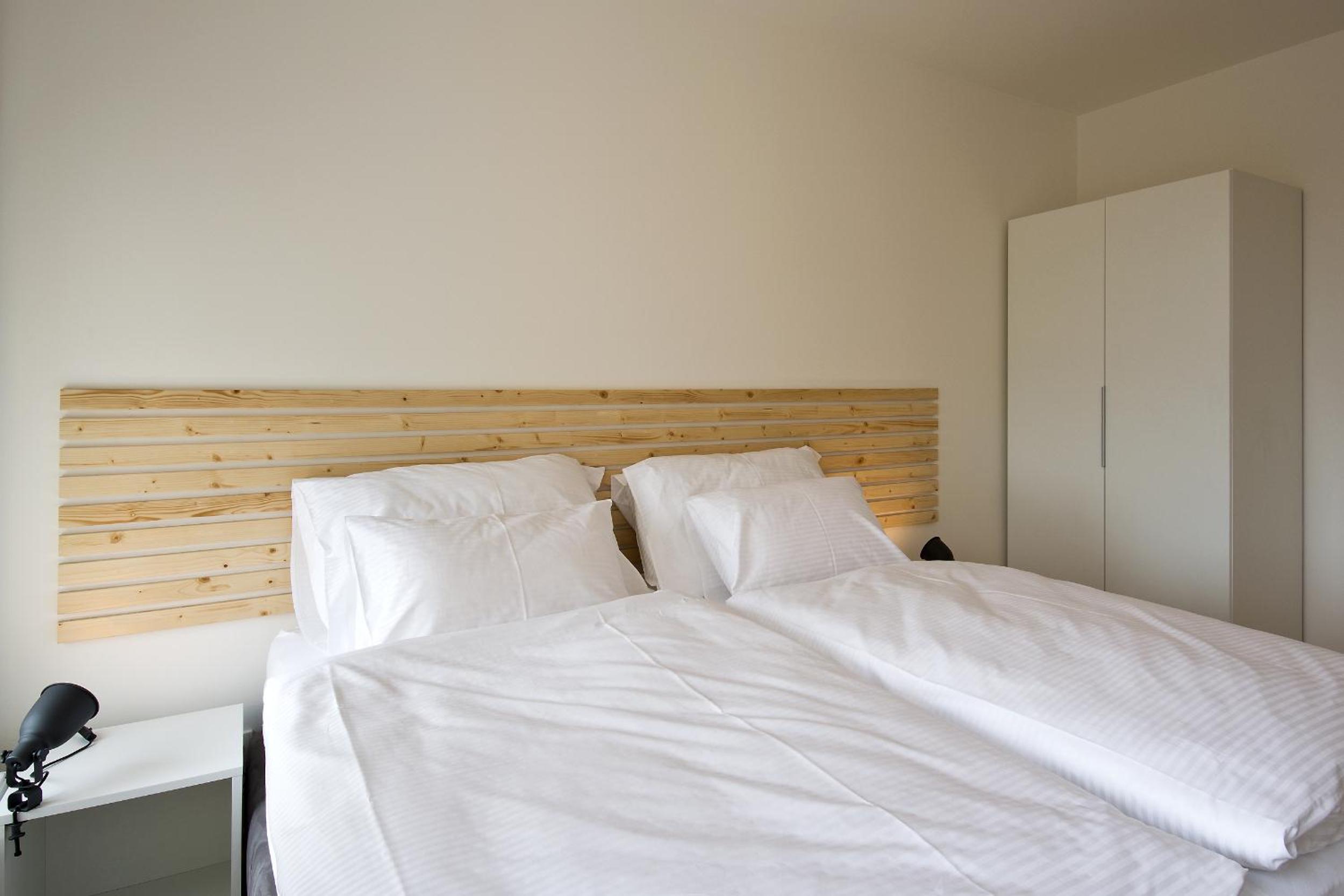 Lakepark Residence