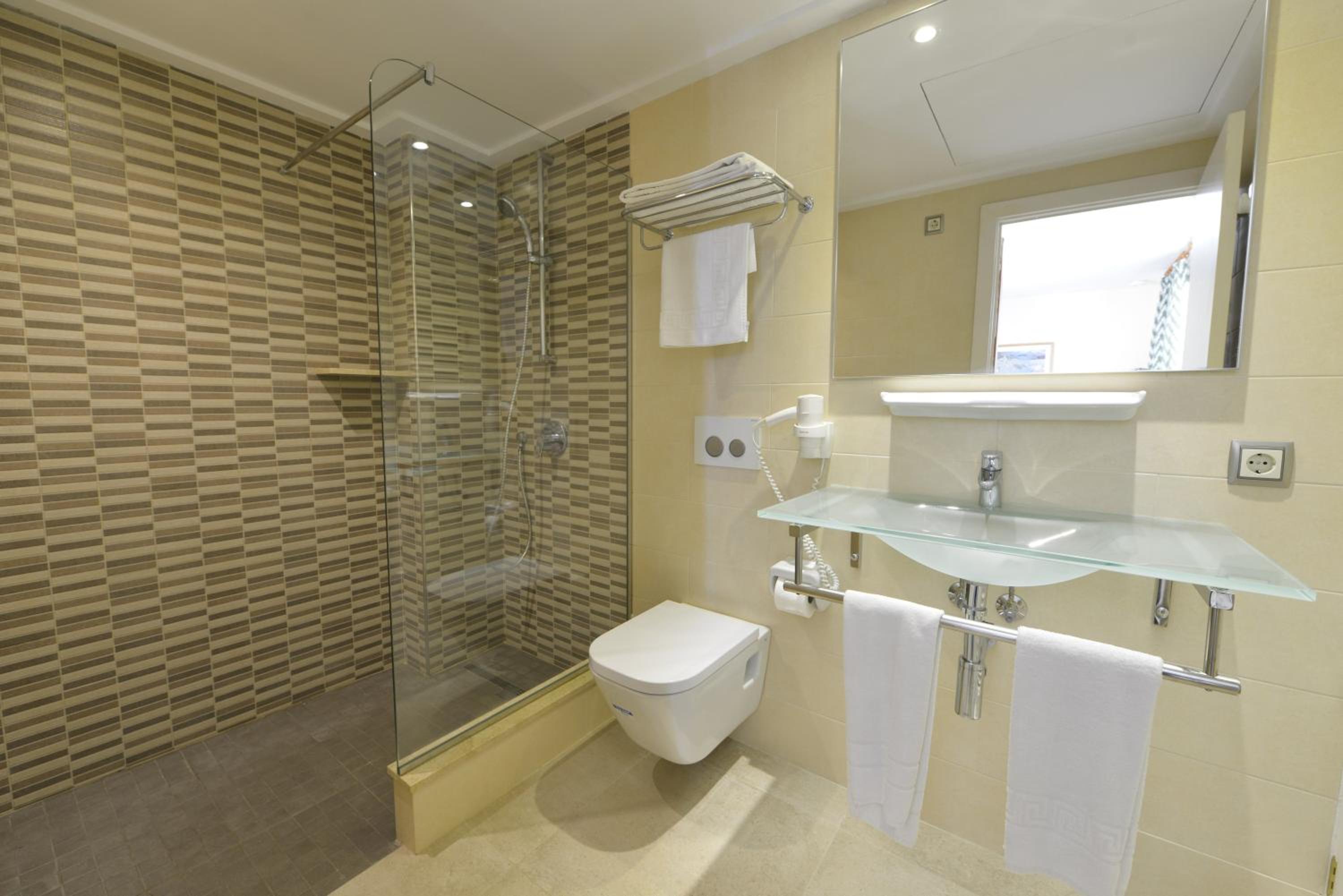 Apartamentos Ferrera Pins view 4