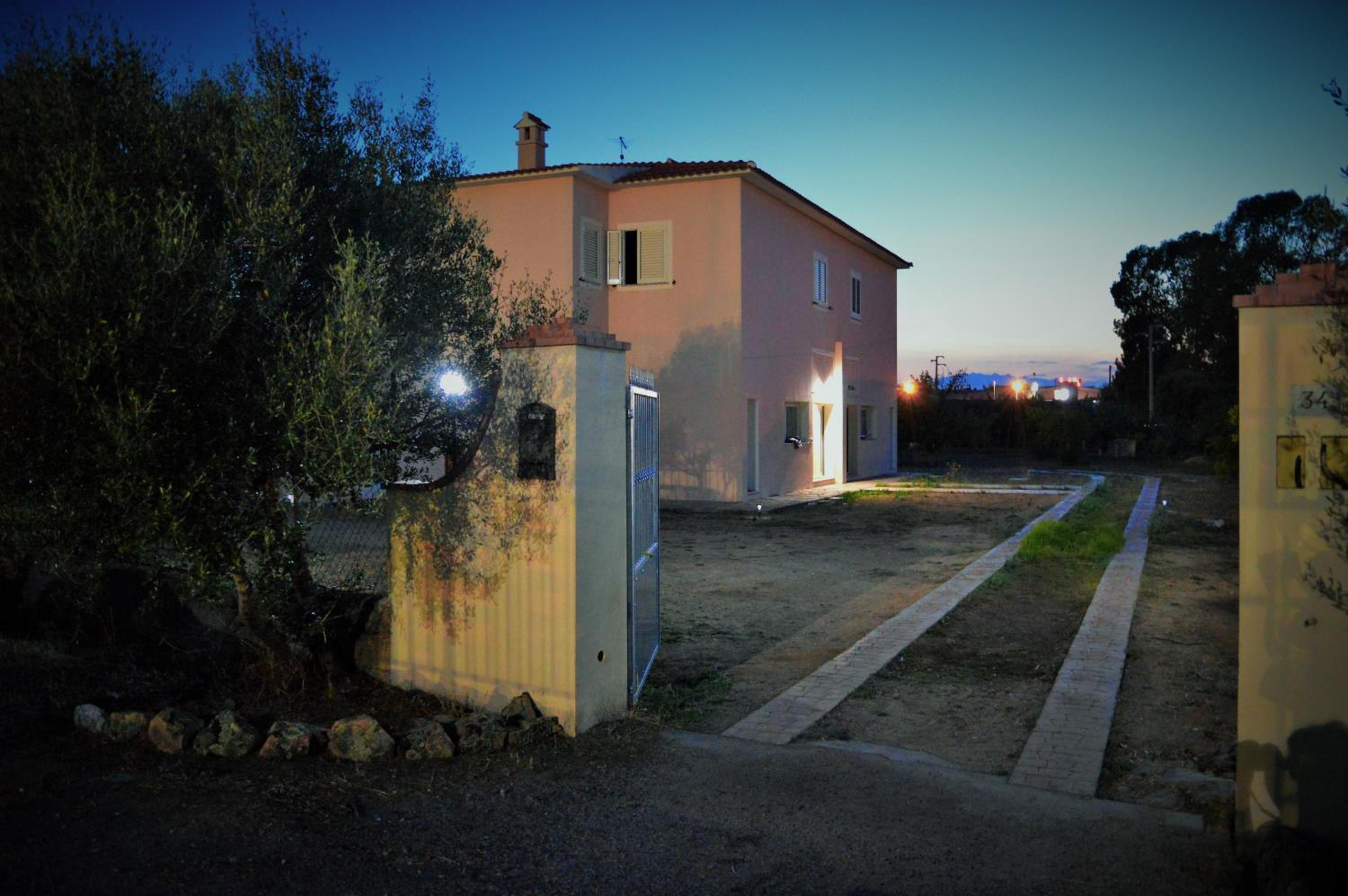 Photo 100