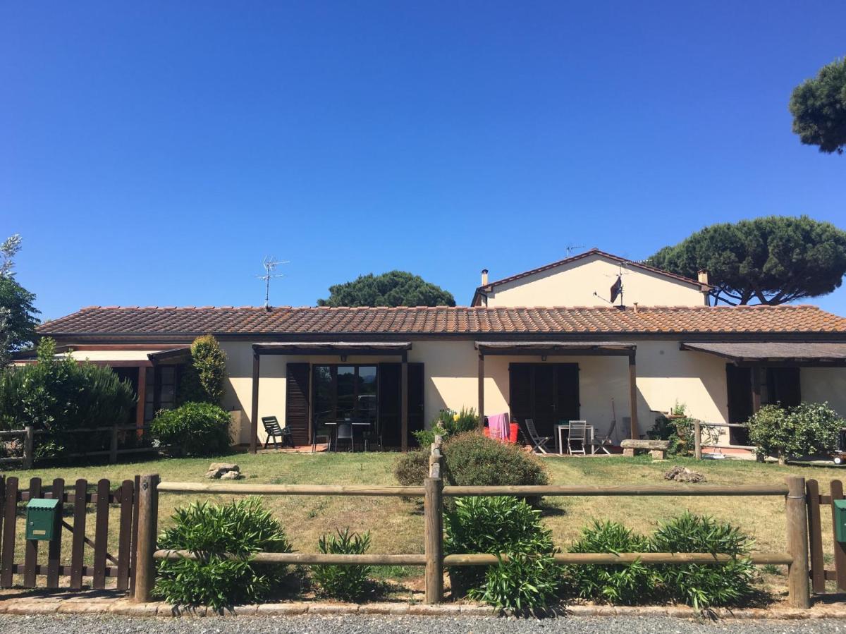 Small cottage with aircon, private terrace and garden - 2000m from the beach by ToscanaTour photo 2