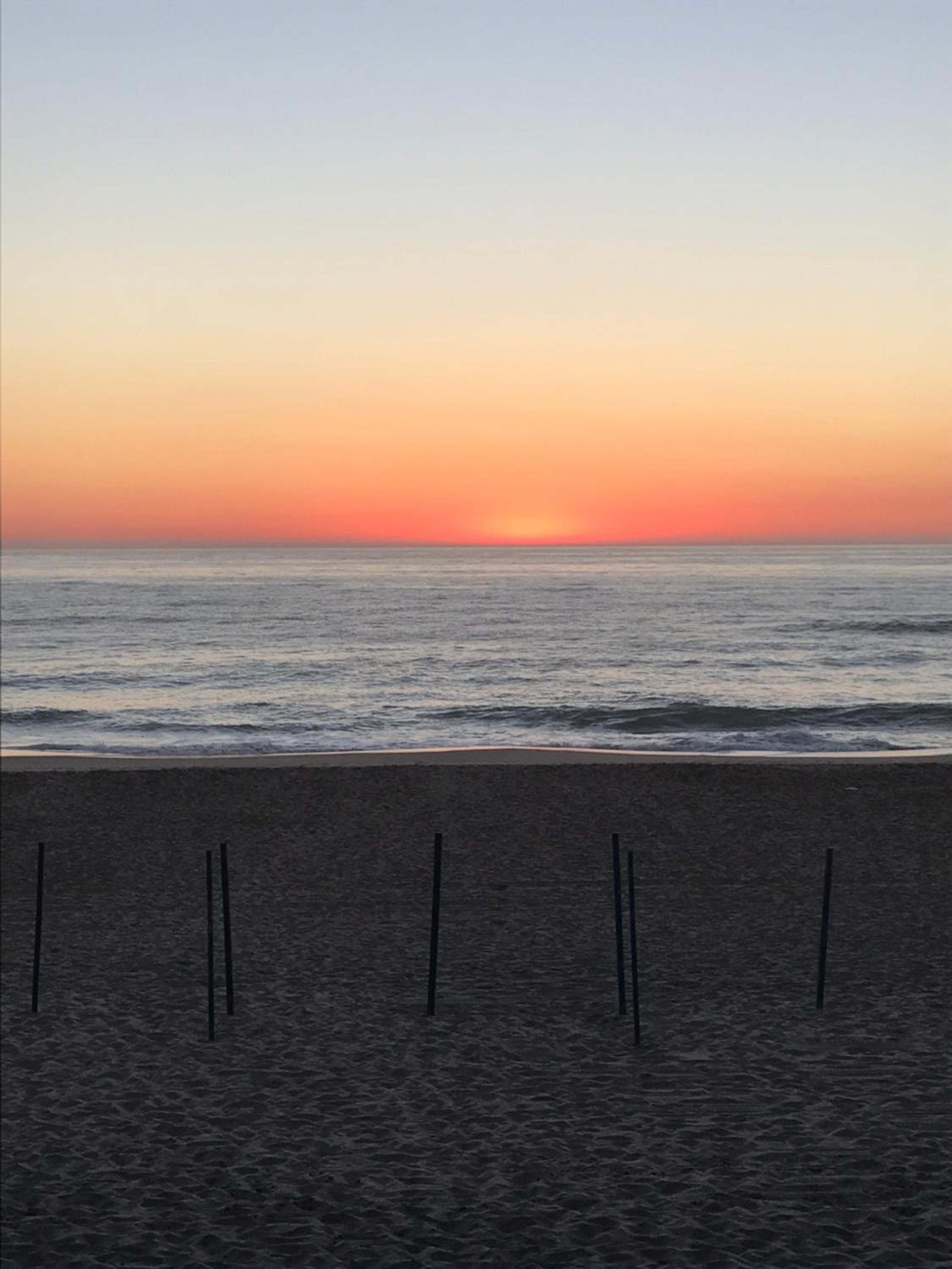 PG - Beach House view 4