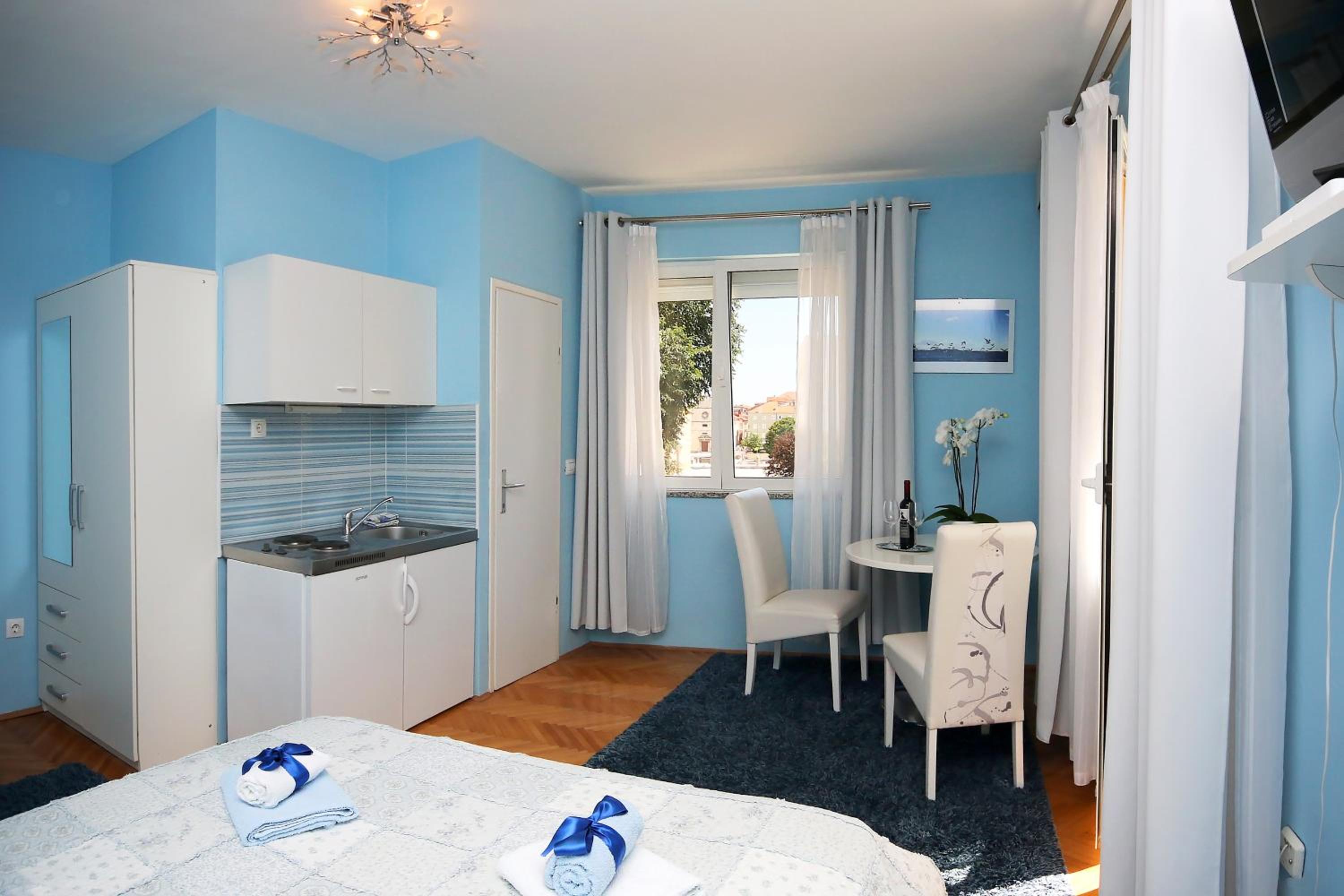 Apartments & Rooms Andrea view 3