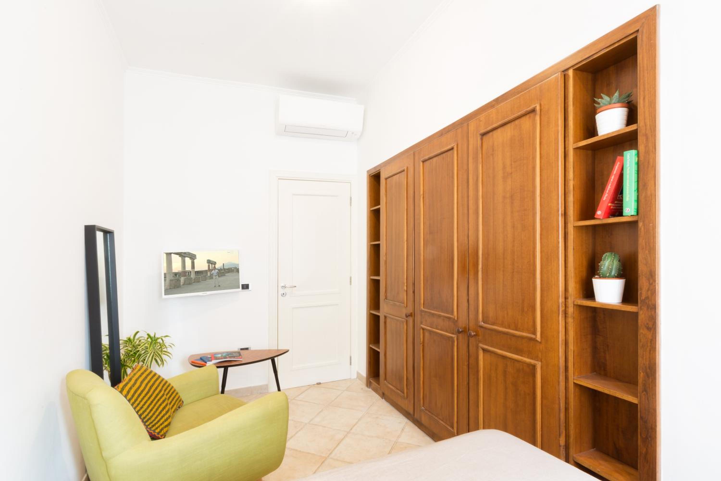 Explore the Amalfi Coast from a Cosy Home in Sorrento Centre photo 3