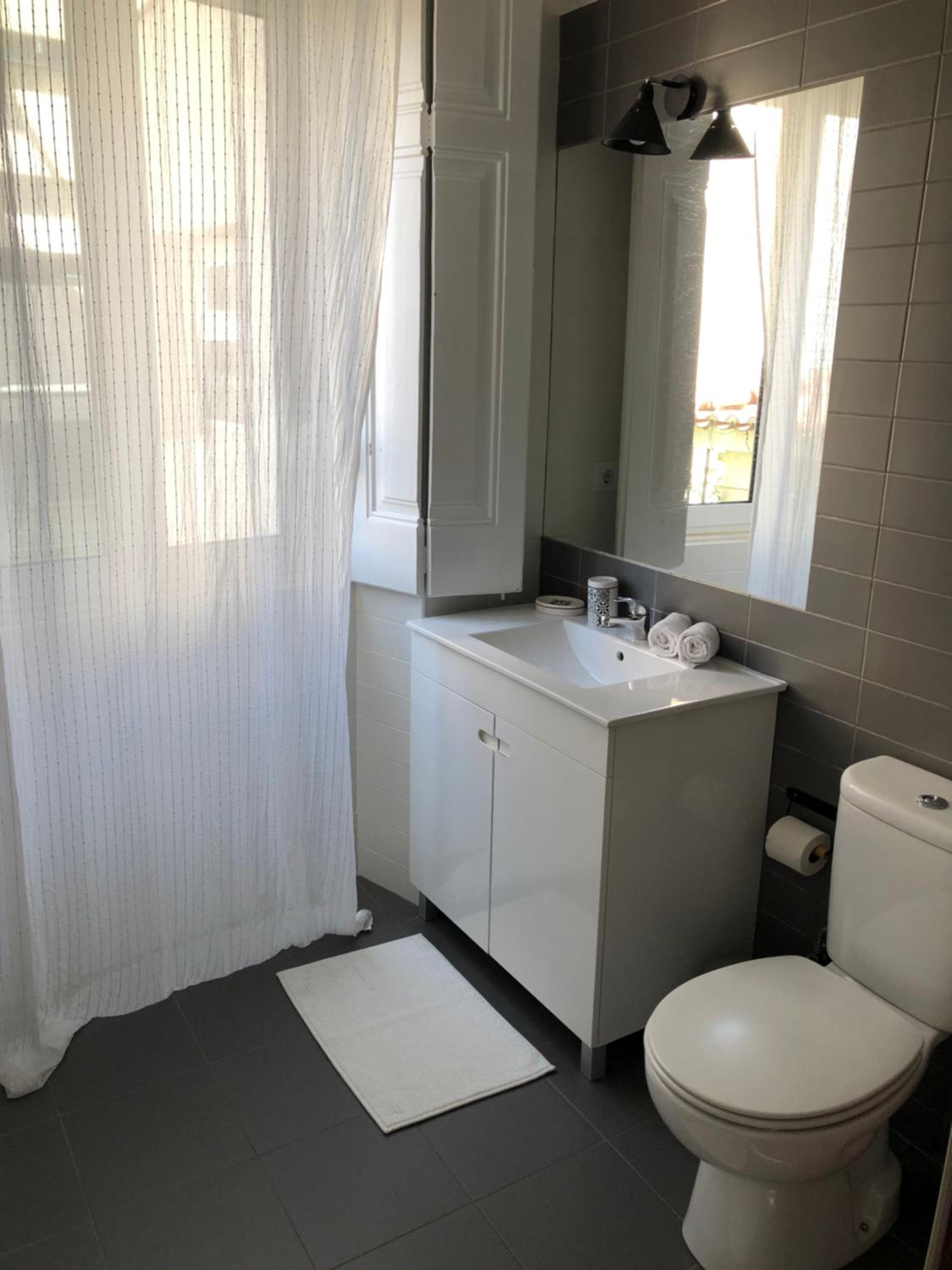 Lisbon Vacations - The Back Street Nest - Property Image 51