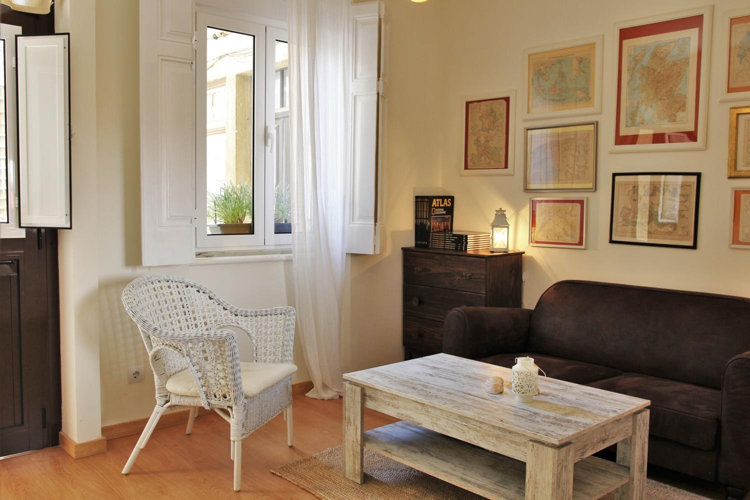 Lisbon Vacations - The Back Street Nest - Property Image 12