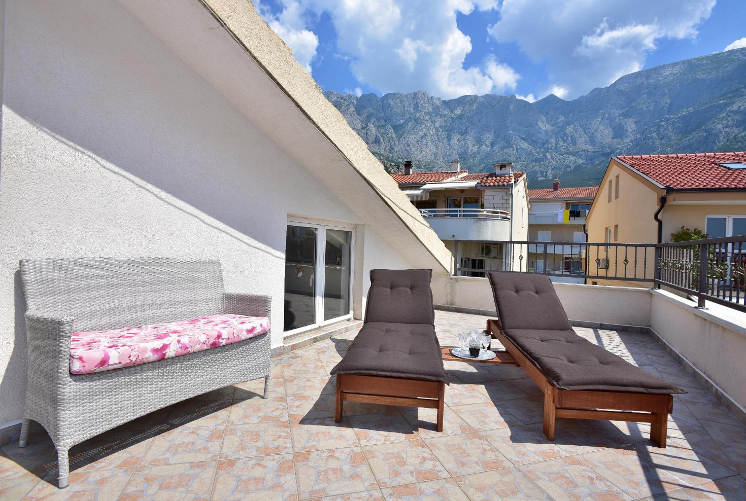 Ivana Apartments