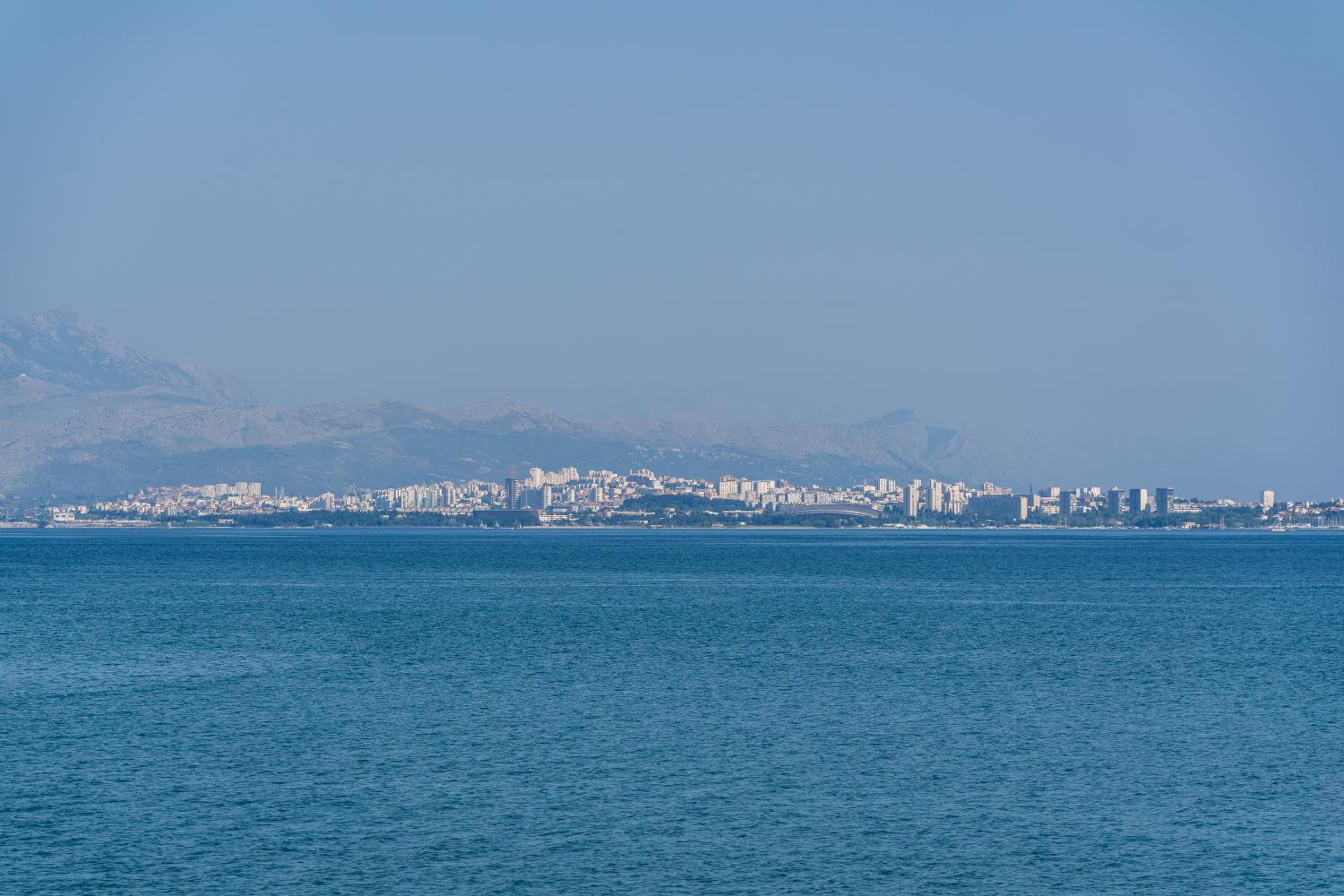 Beachfront Apartments Gabine