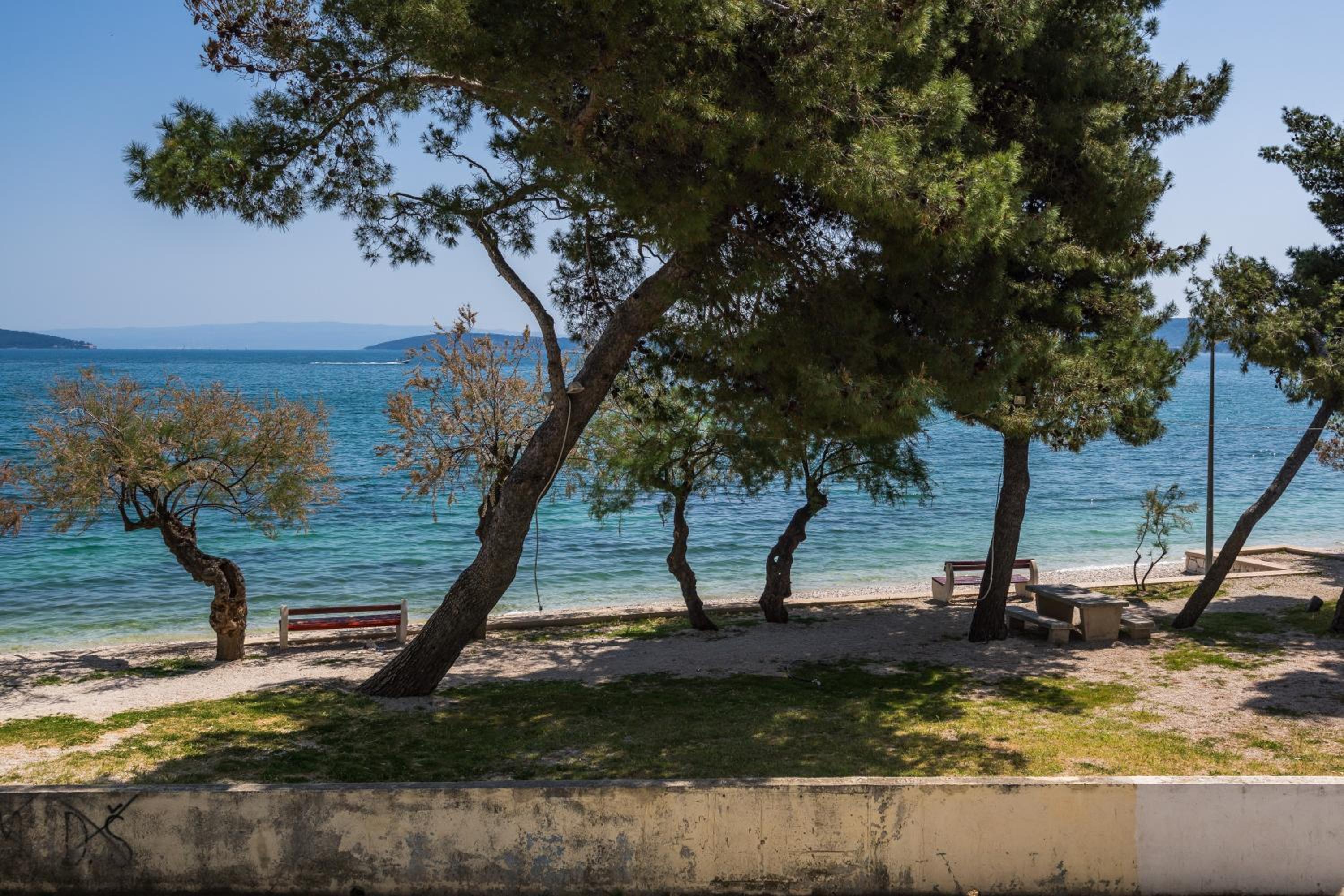 Beachfront Apartments Gabine