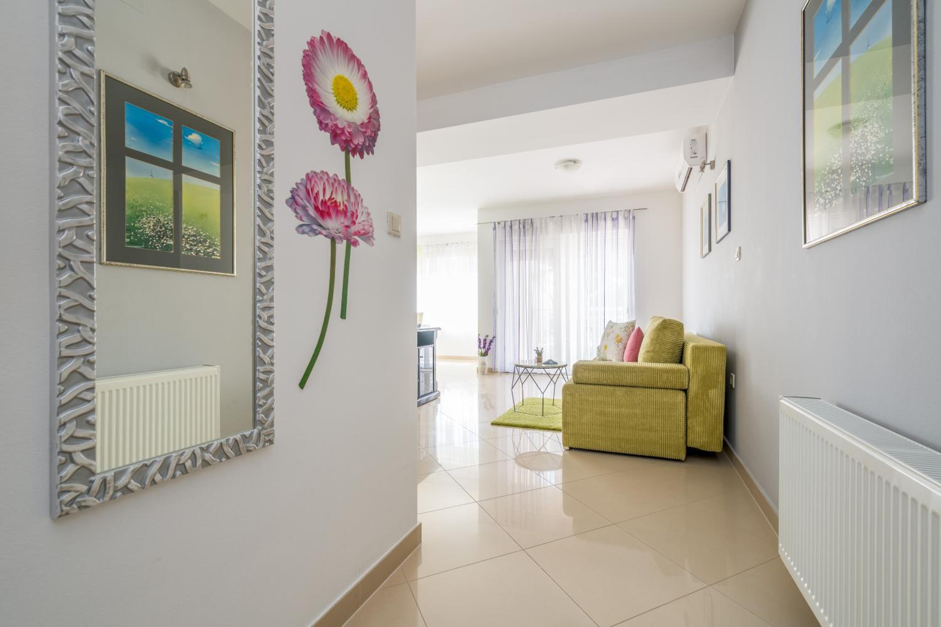 Beachfront Apartments Gabine