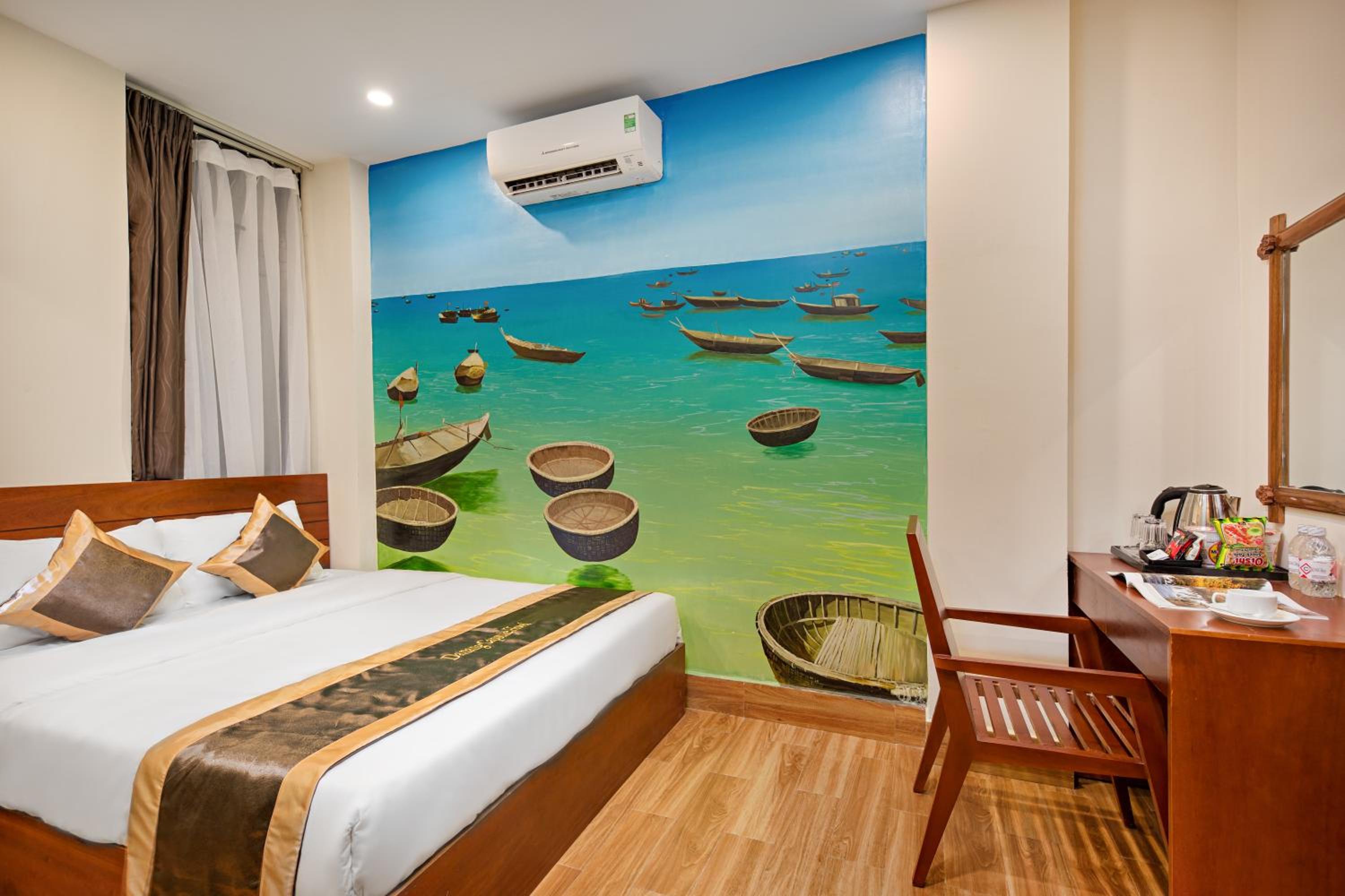 Danang Capsule Hotel & Rooftop Bar