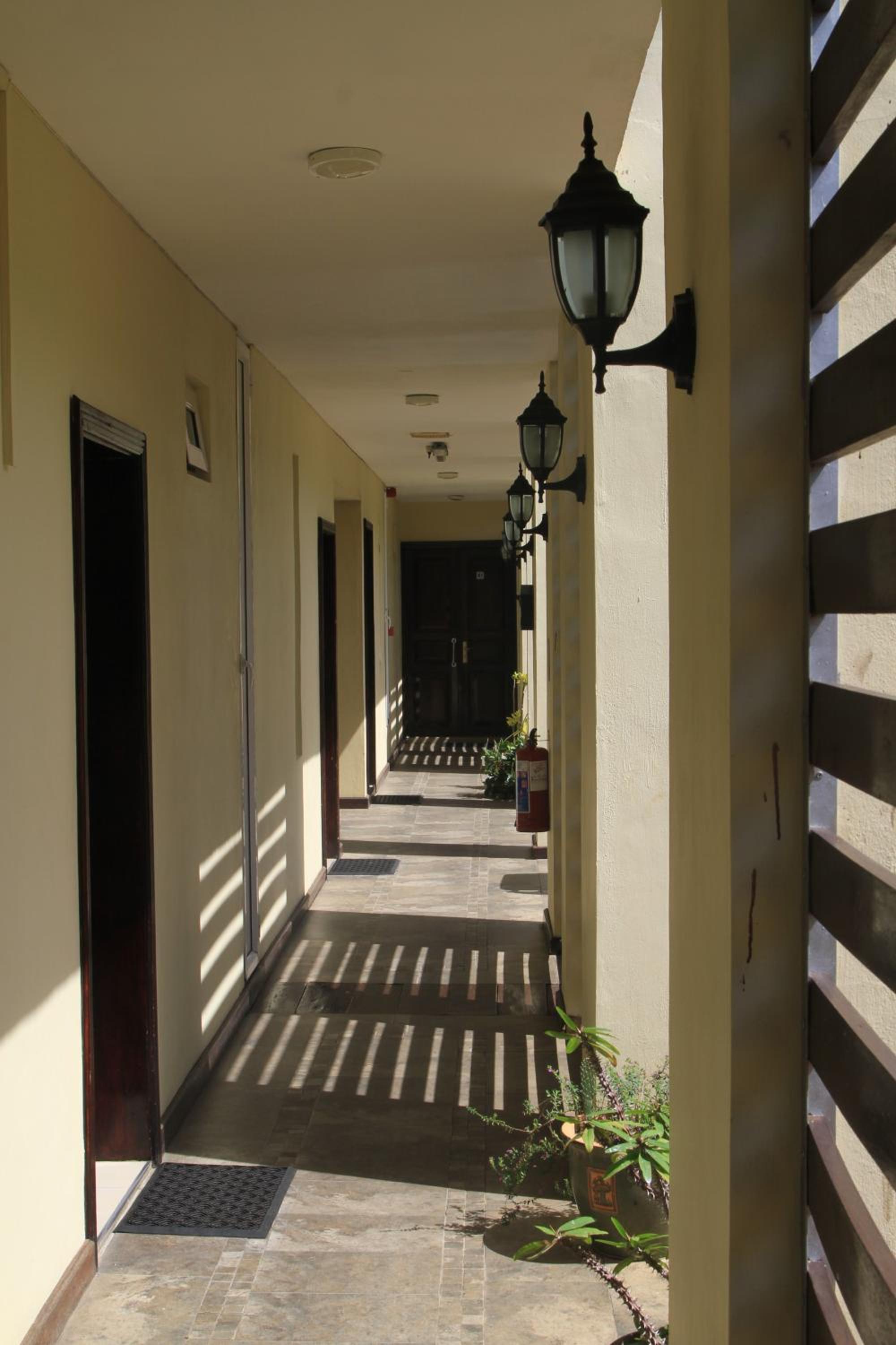 Photo 48