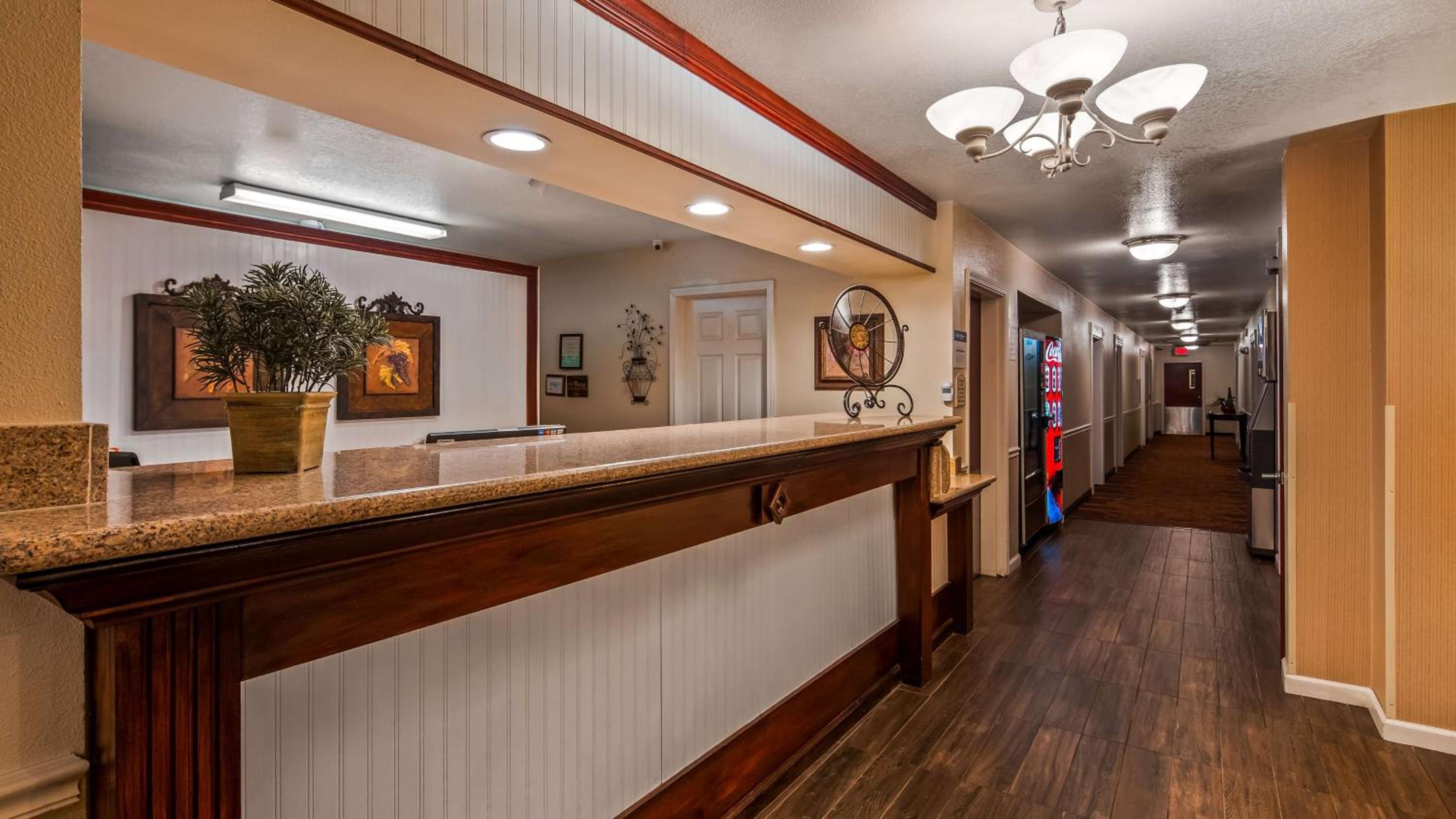 Best Western Luxury Inn, Bild 14