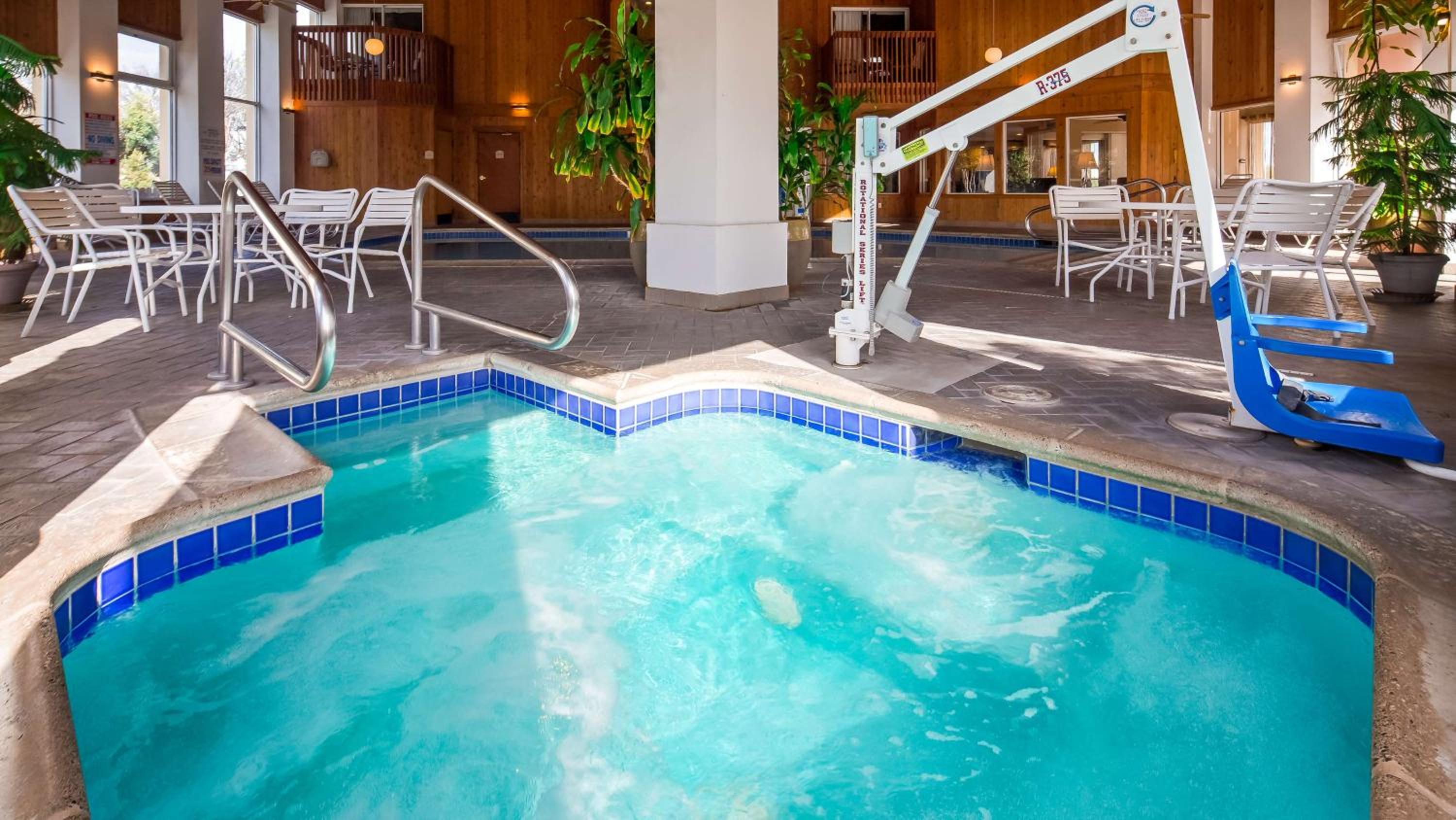 Best Western Plus Corning Inn - Property Image 5