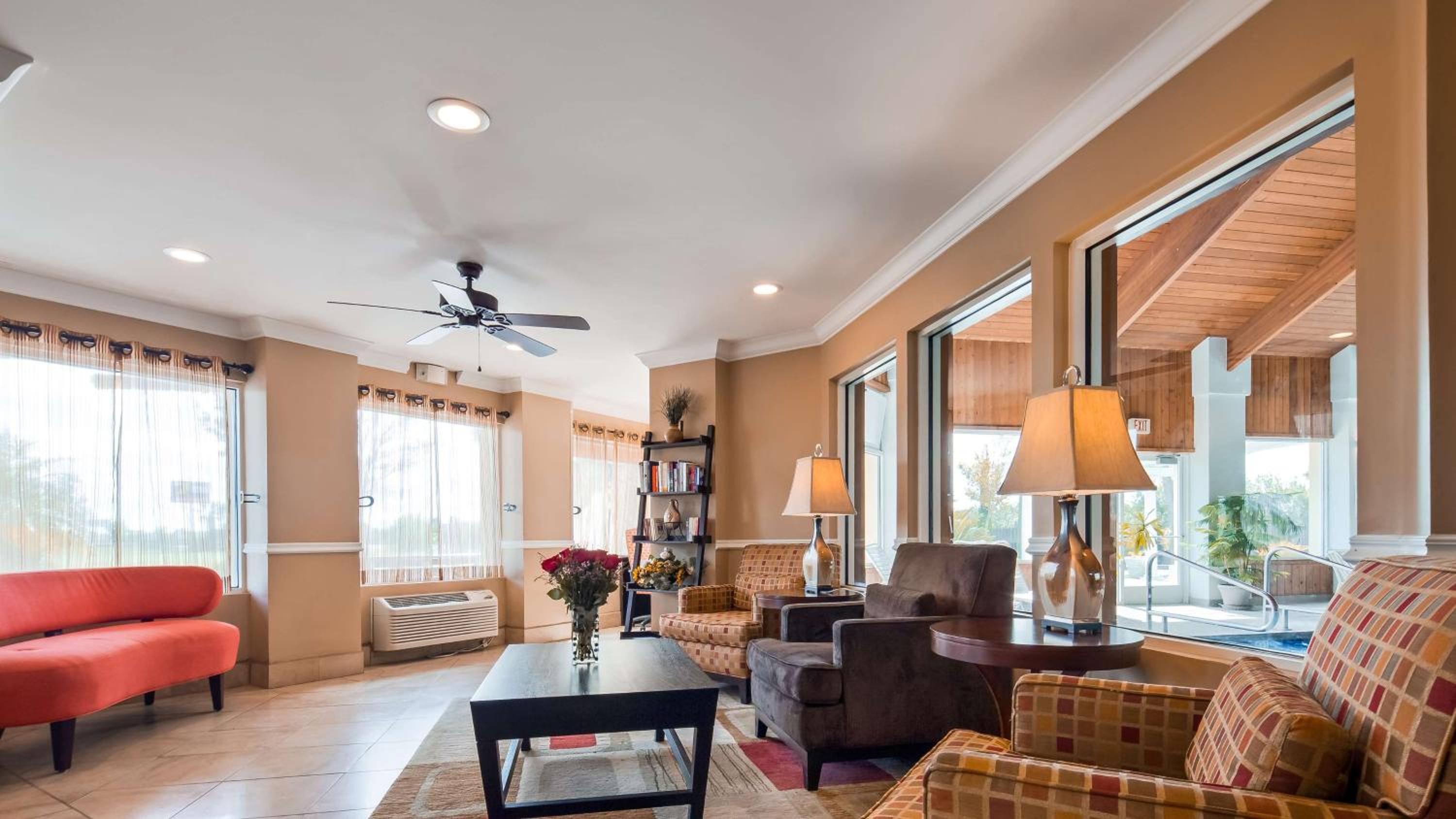 Red Bluff Vacations - Best Western Plus Corning Inn - Property Image 2