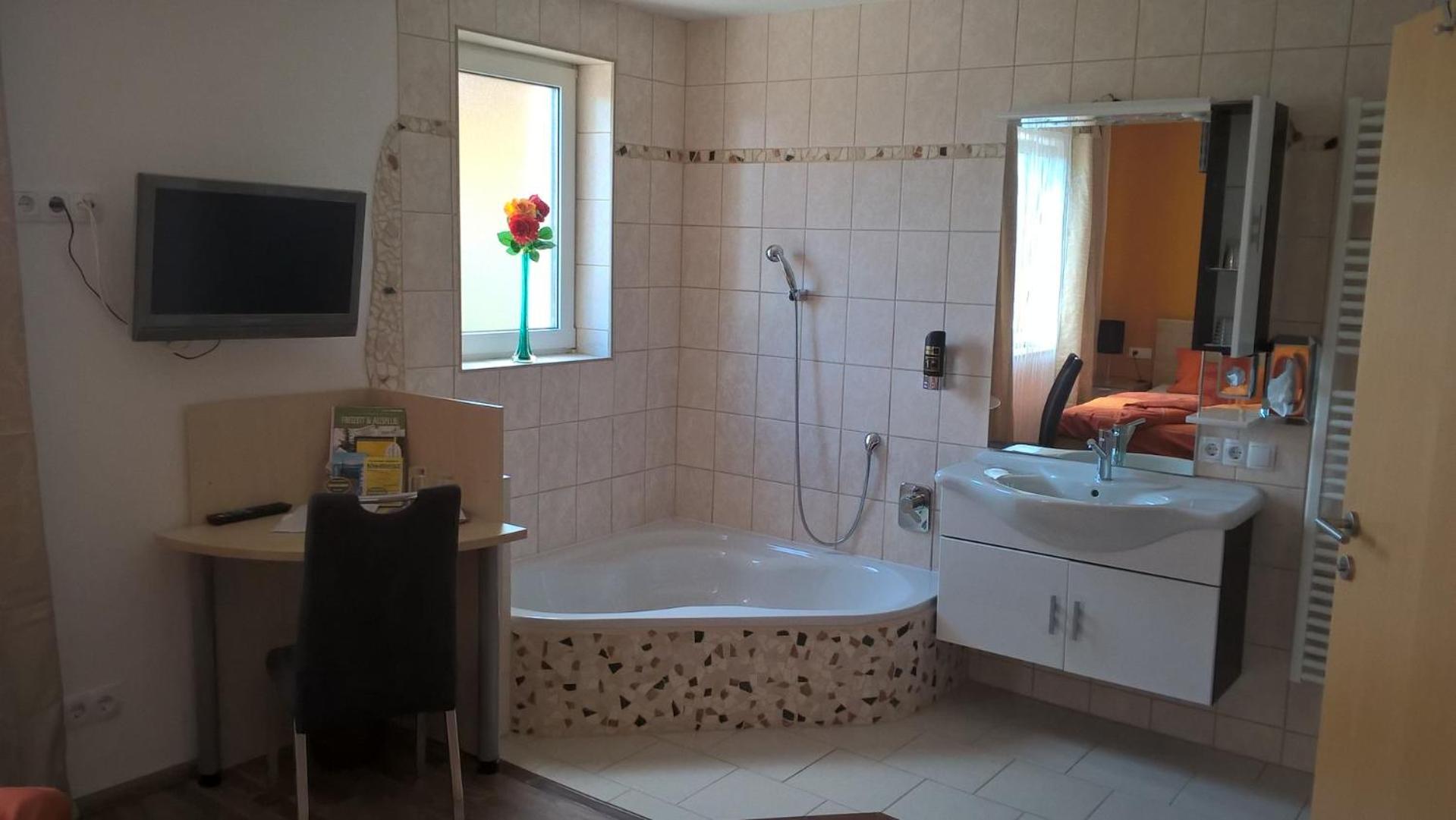 Landhotel SONNENHOF MotorradKrauk